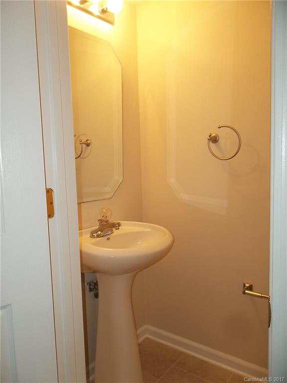 Kingstree - Residential Lease