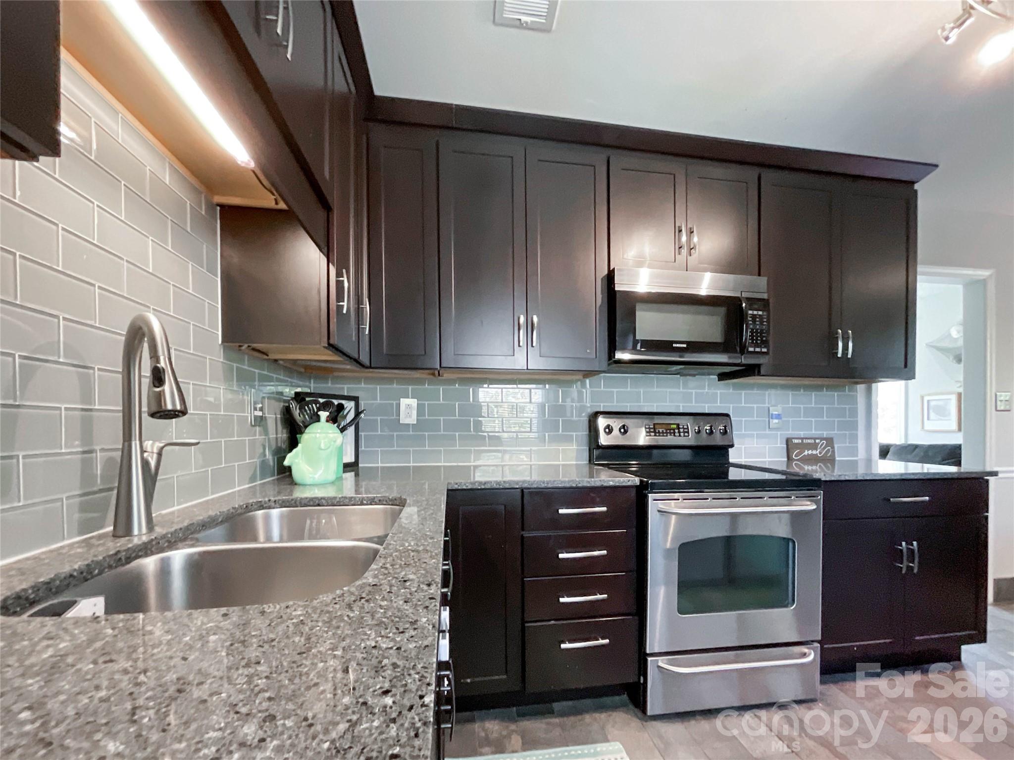 Hemby Acres - Residential