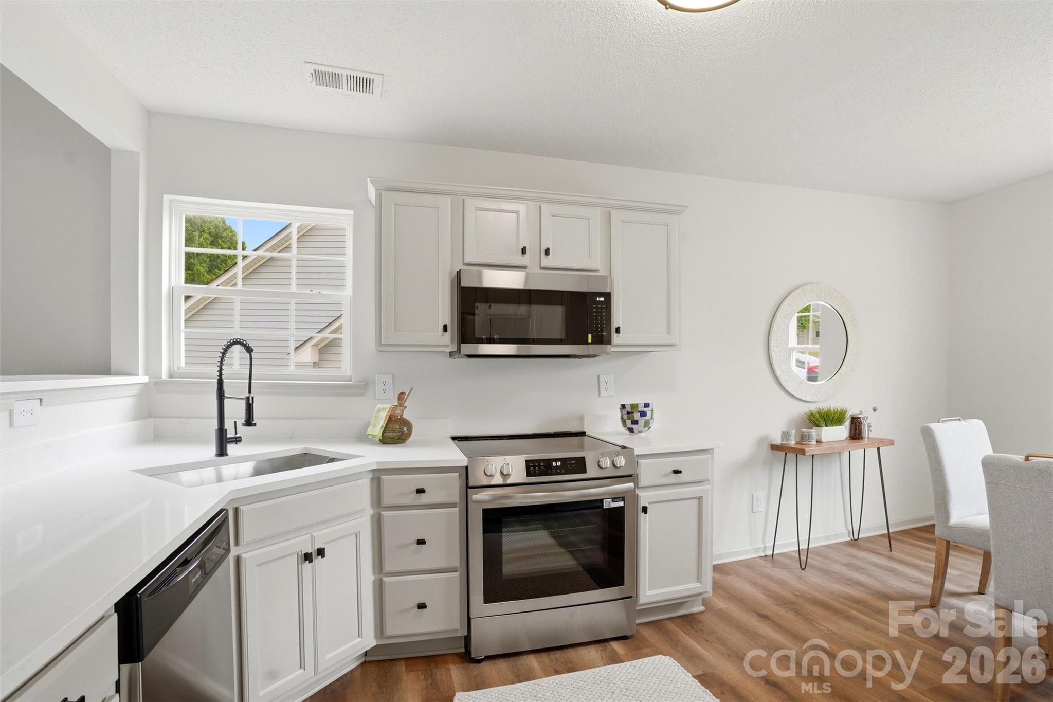 Arvin Meadows - Residential