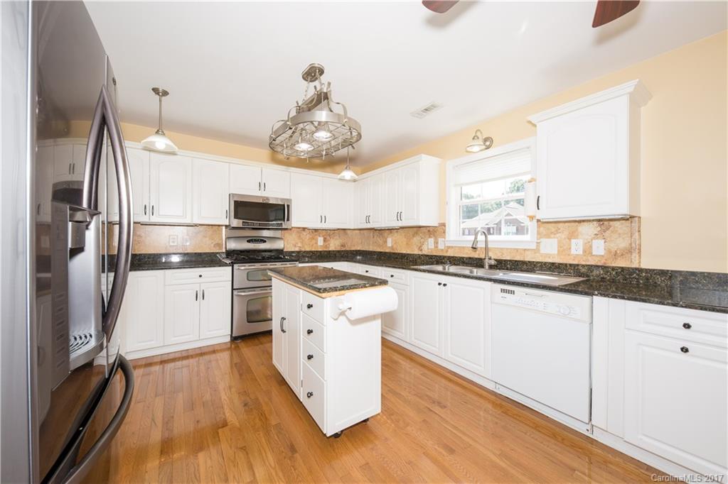 Henrys Orchard - Residential