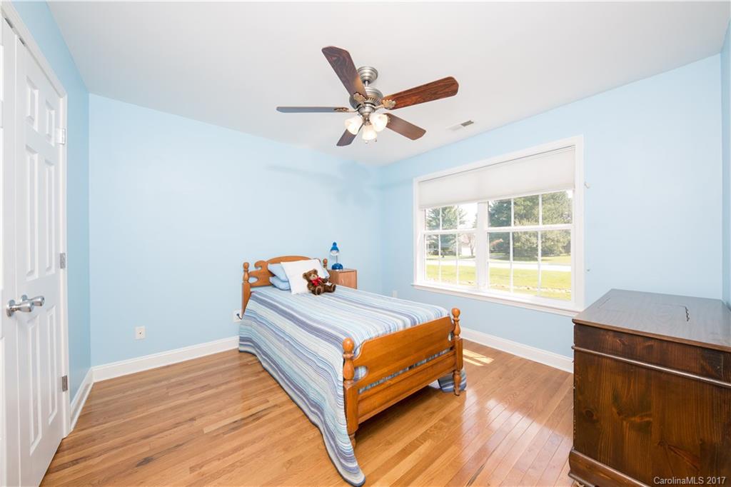 Henrys Orchard - Residential