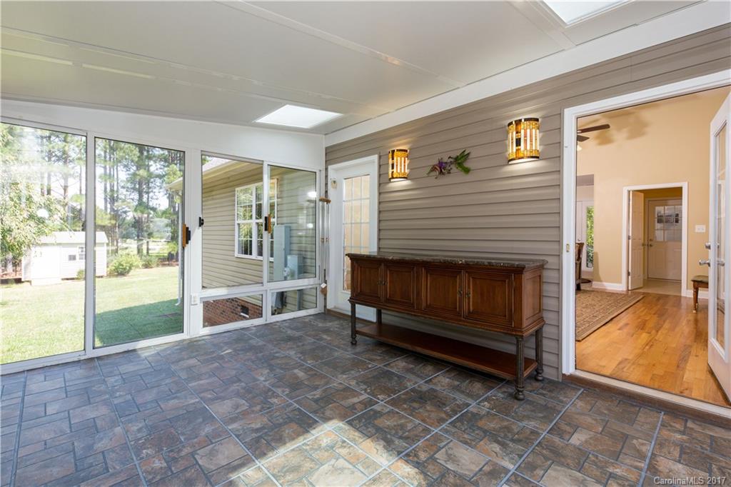 Henrys Orchard - Residential