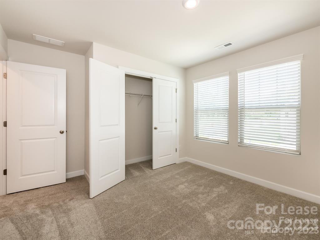 Larkhaven Hills - Residential Lease