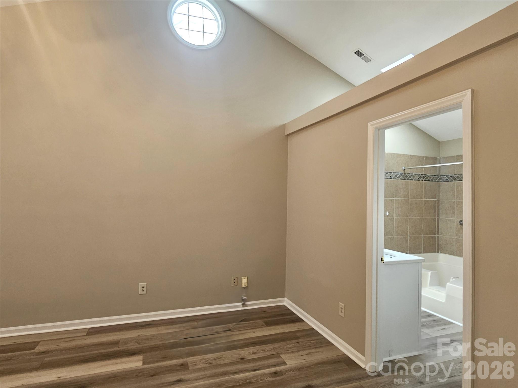 Glenwood Manor - Residential