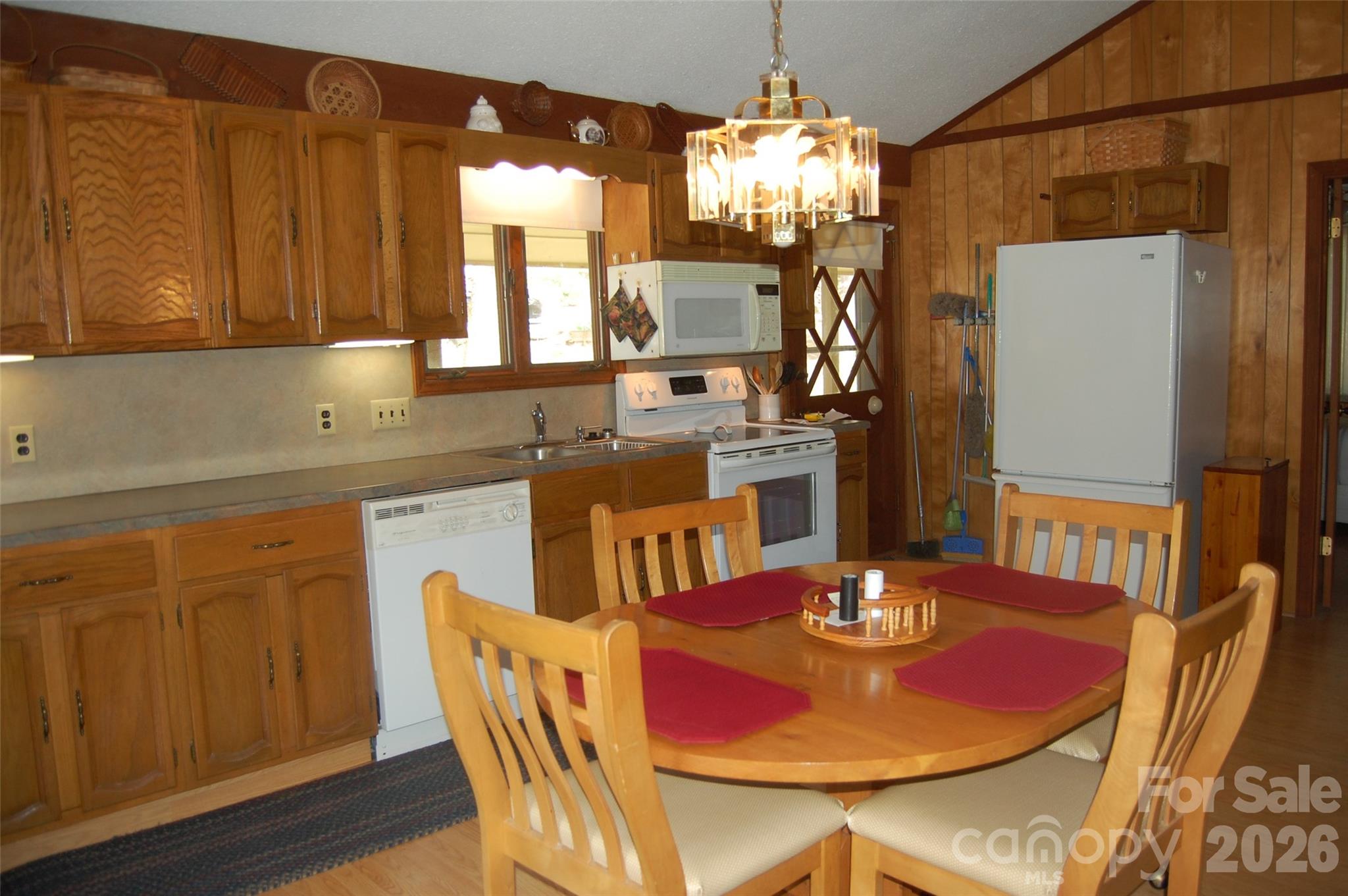 Linville Land Harbor - Residential