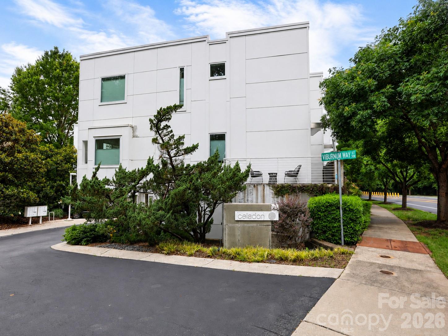 350 Viburnum Way Court