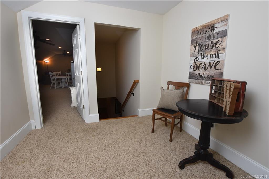 Eagle Glen - Residential