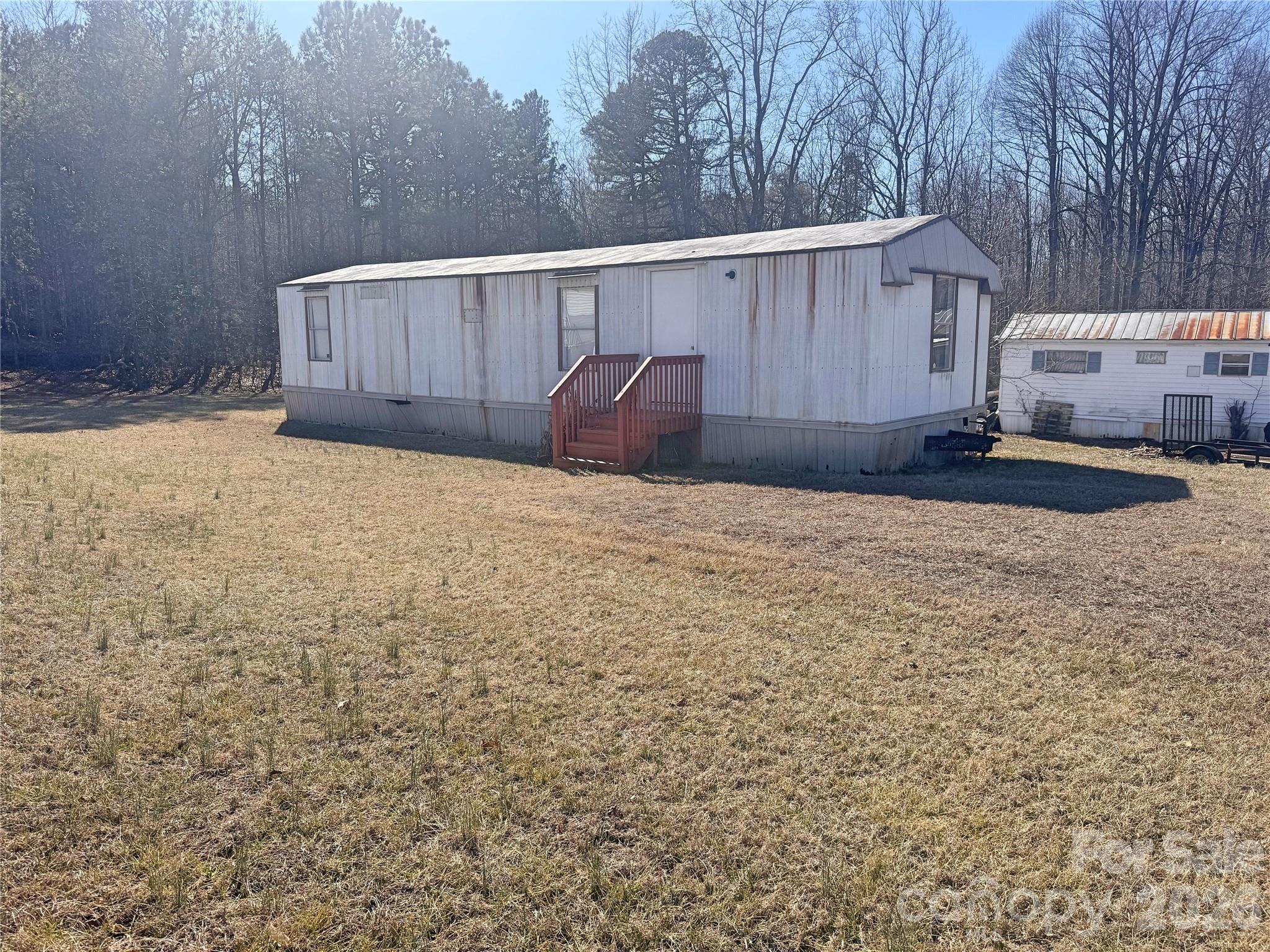 150 Golden Oaks Lane