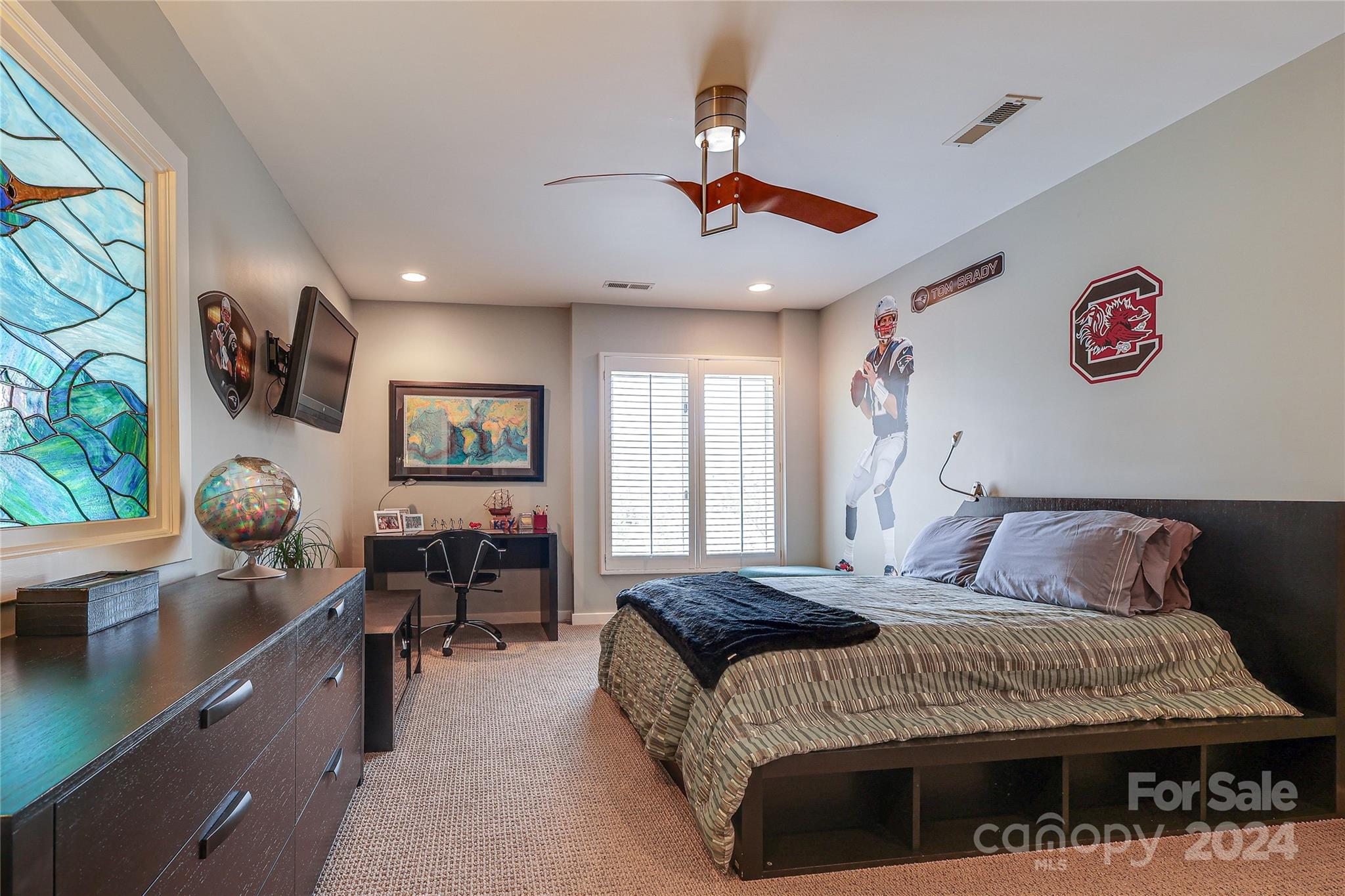 Quail Hollow - Residential