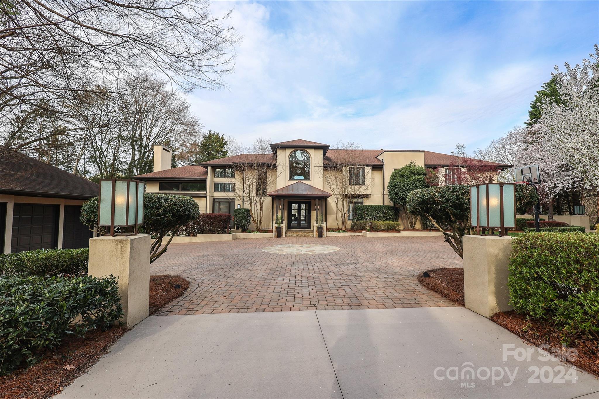 Quail Hollow - Residential