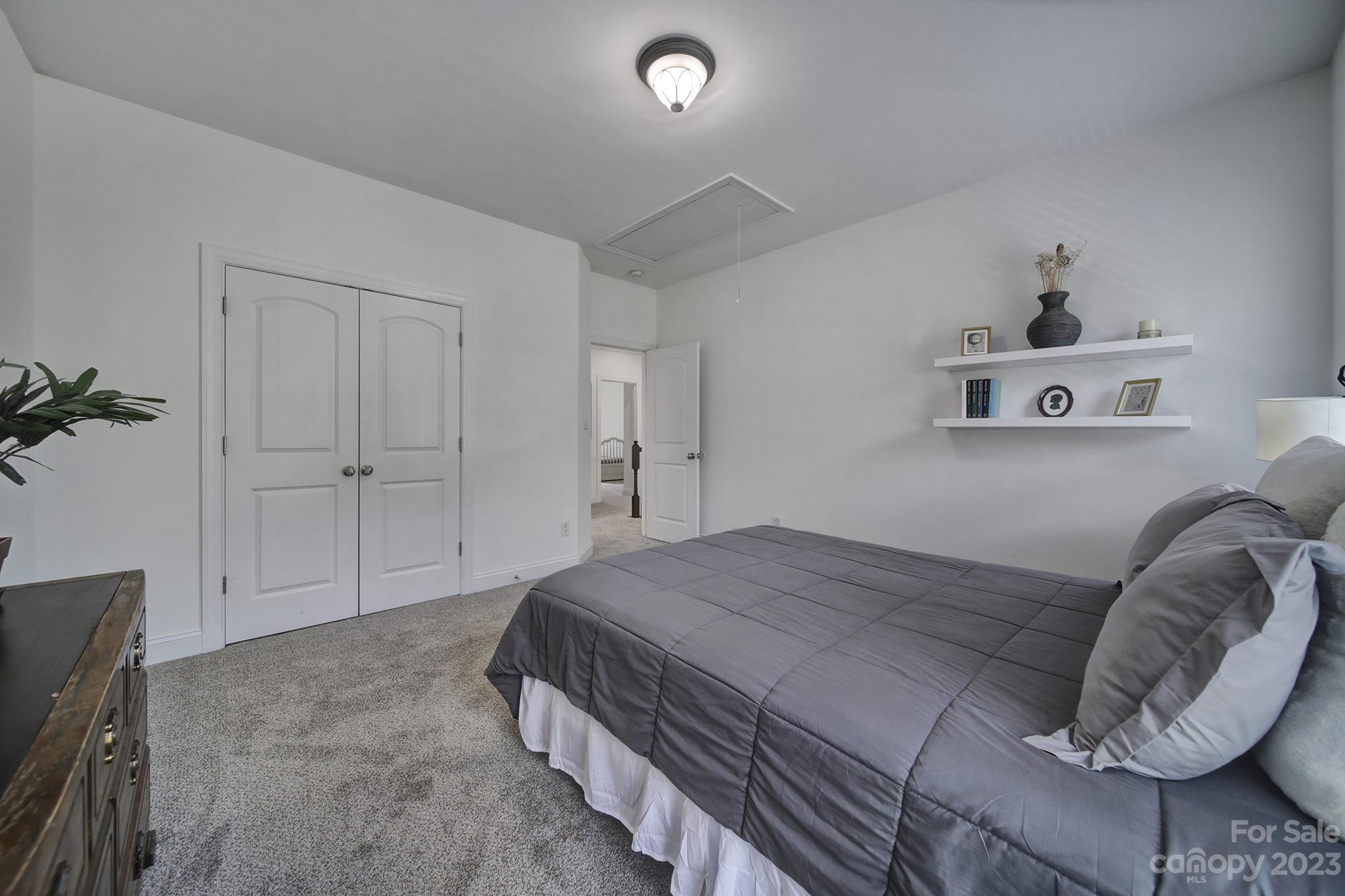 Knightsbridge - Residential