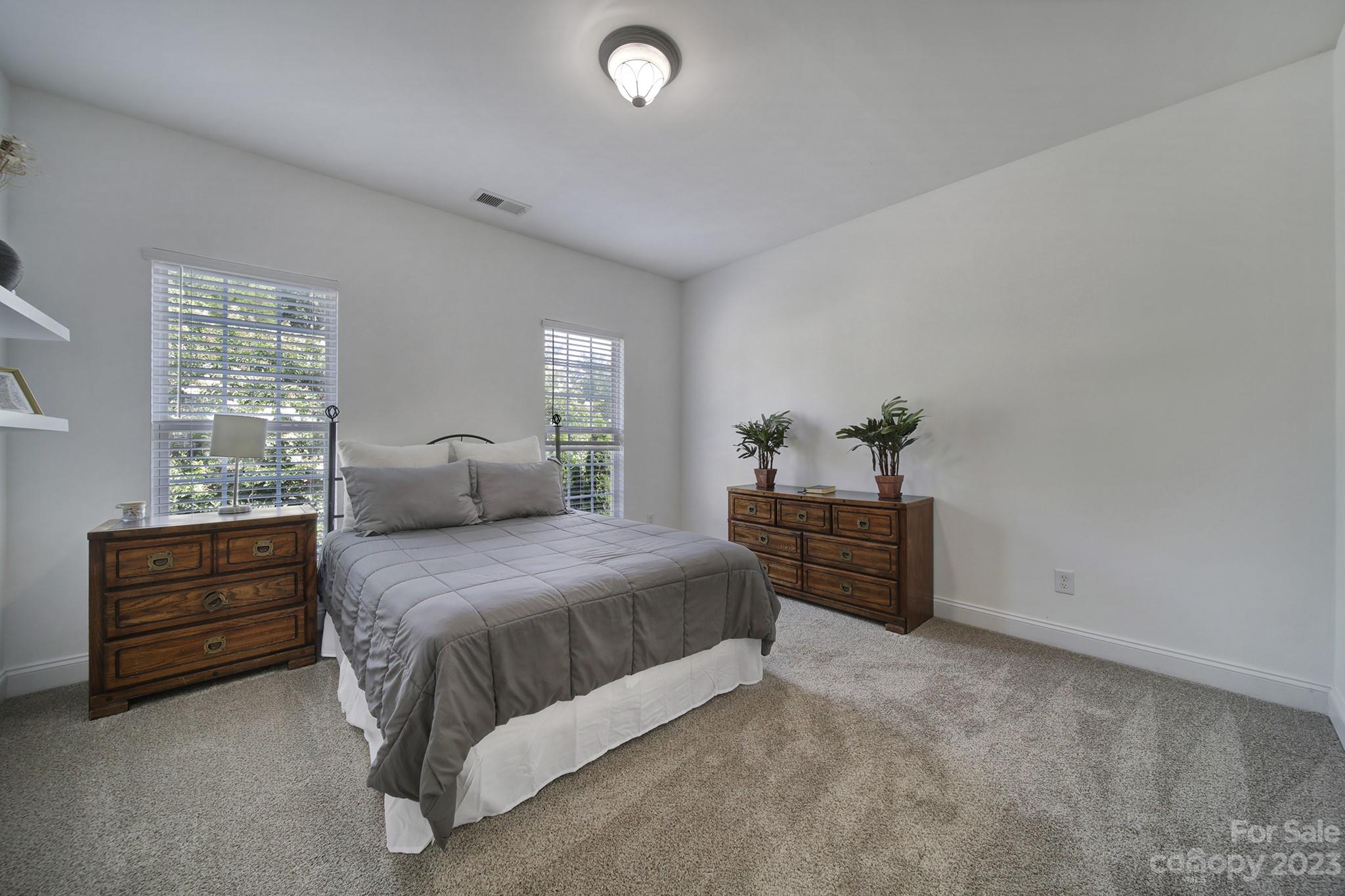 Knightsbridge - Residential