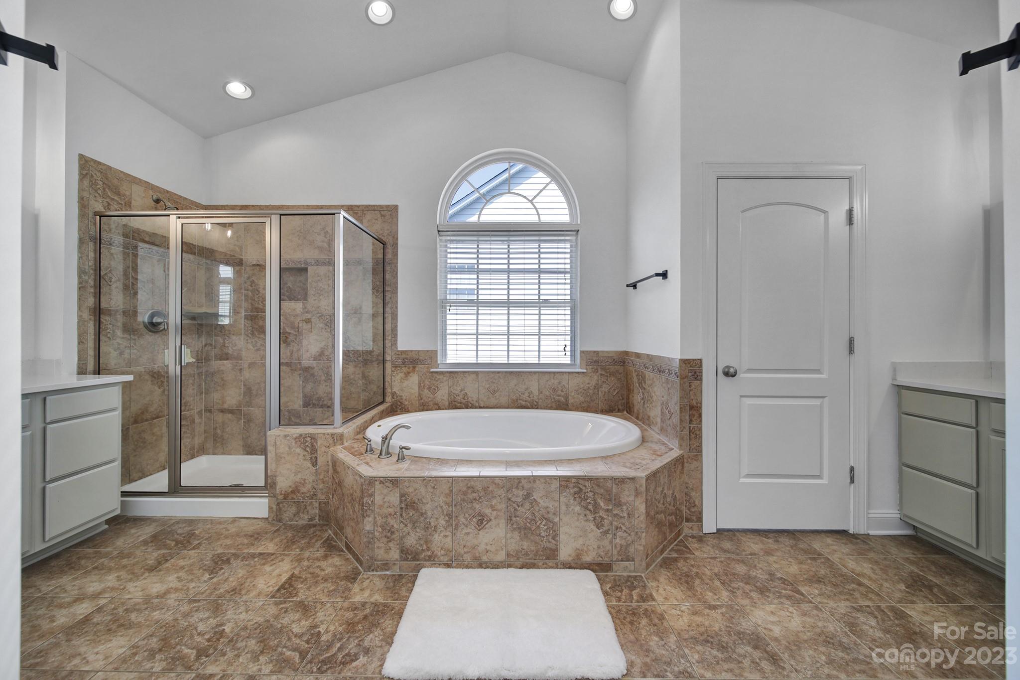 Knightsbridge - Residential