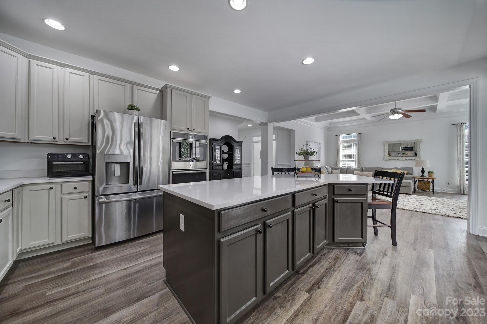 Knightsbridge - Residential