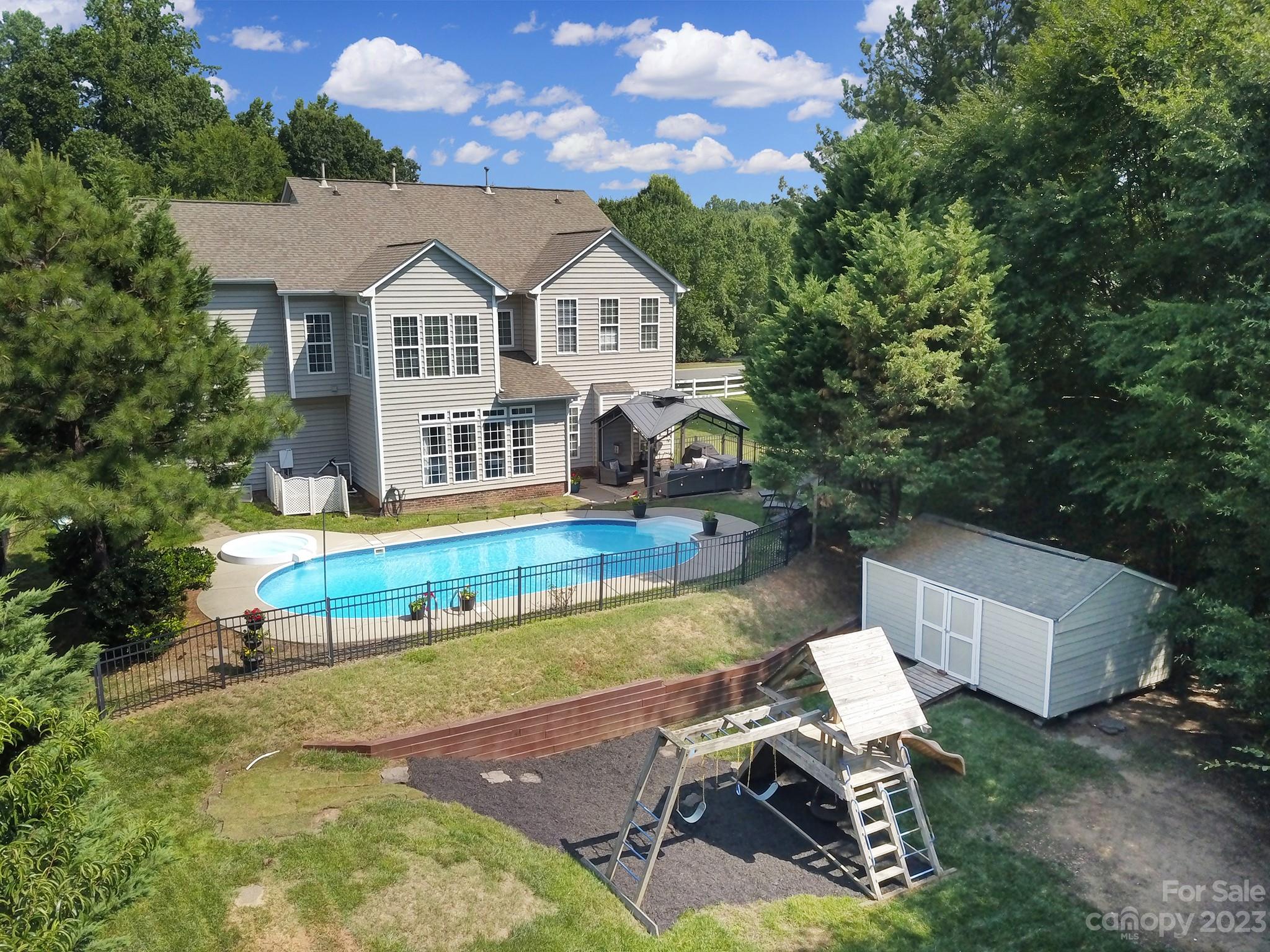 Knightsbridge - Residential