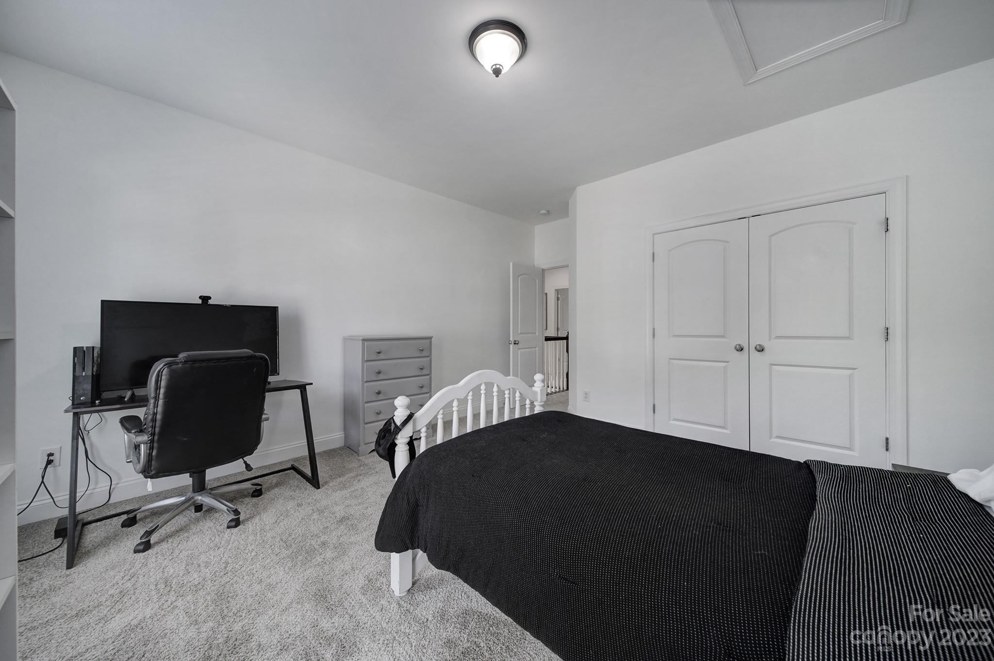 Knightsbridge - Residential