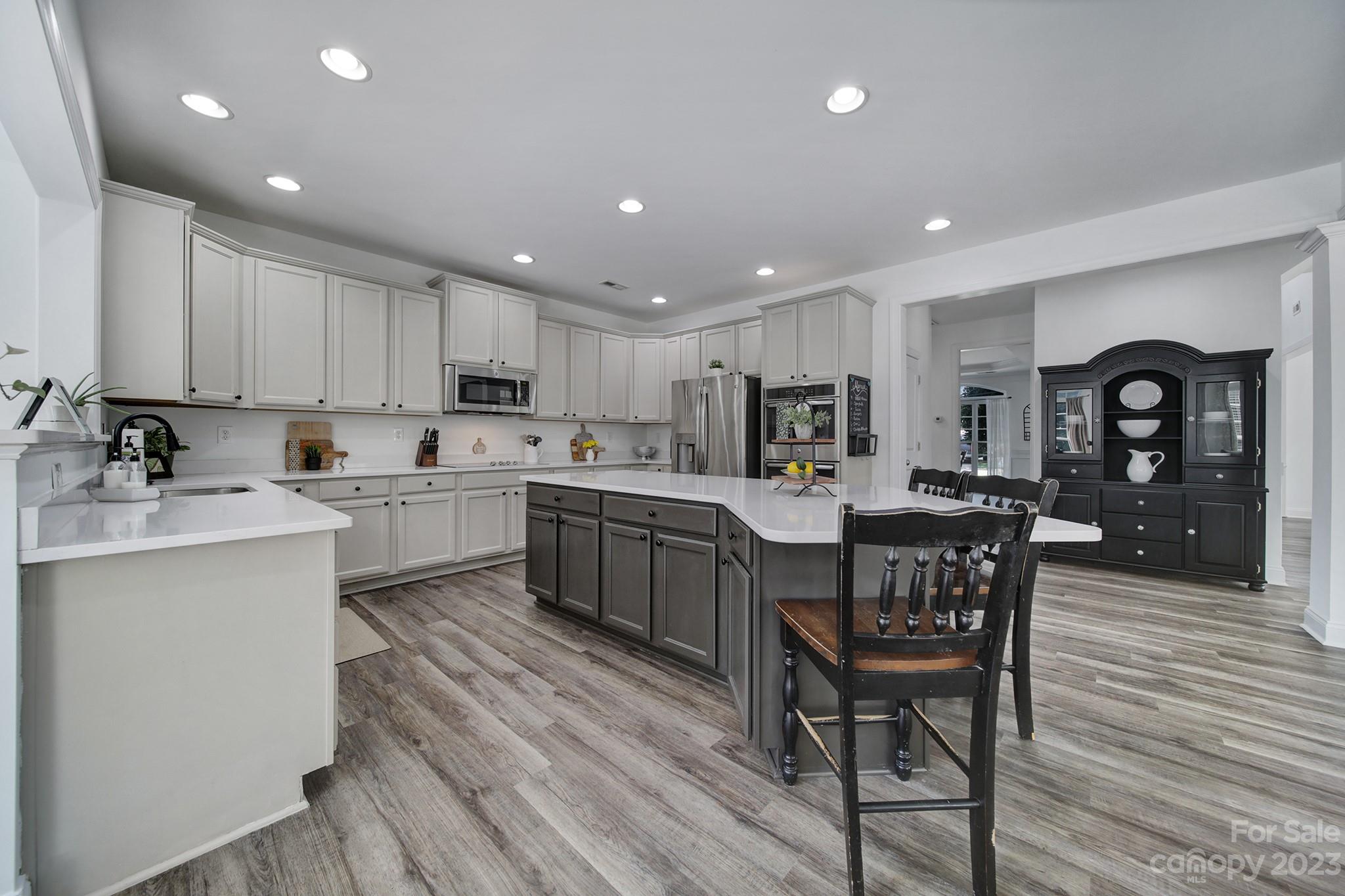 Knightsbridge - Residential