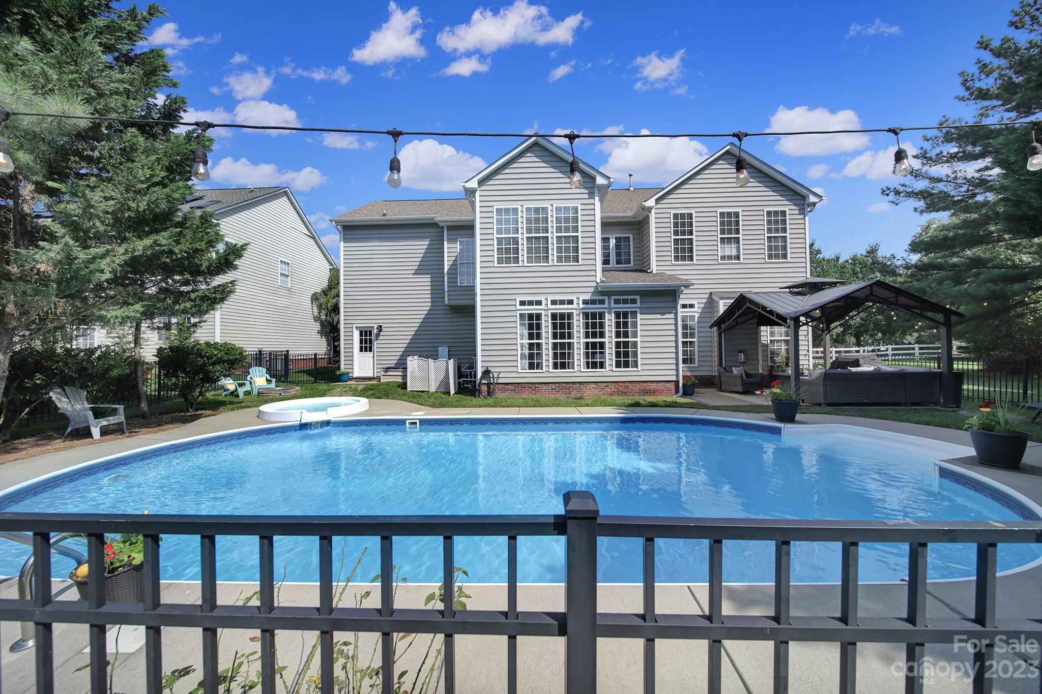 Knightsbridge - Residential