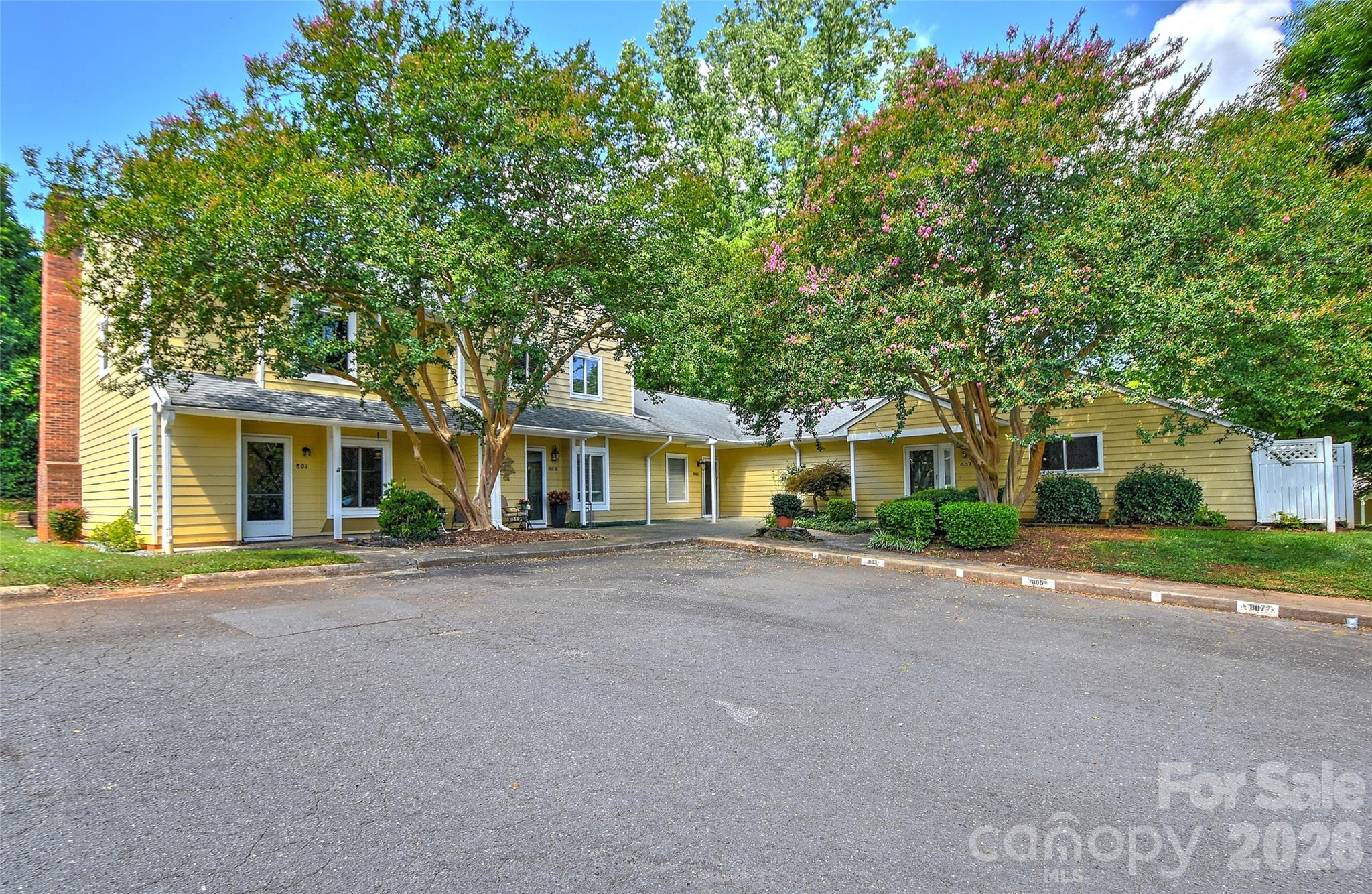 807 Sardis Cove Drive