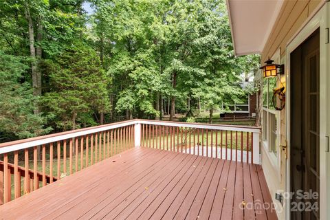 A home in Huntersville