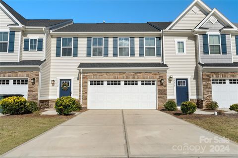 A home in Huntersville