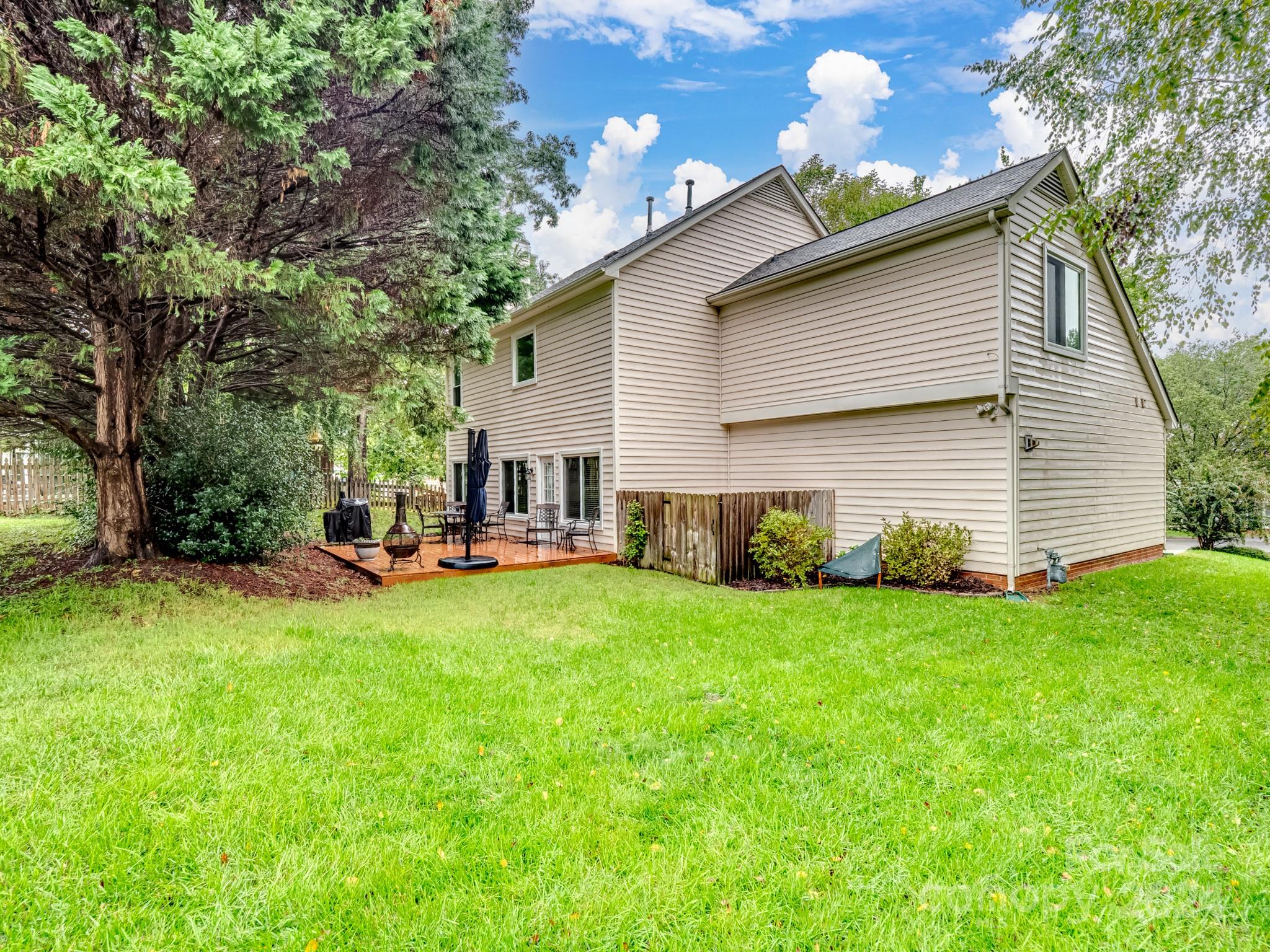 Lantern Green - Residential