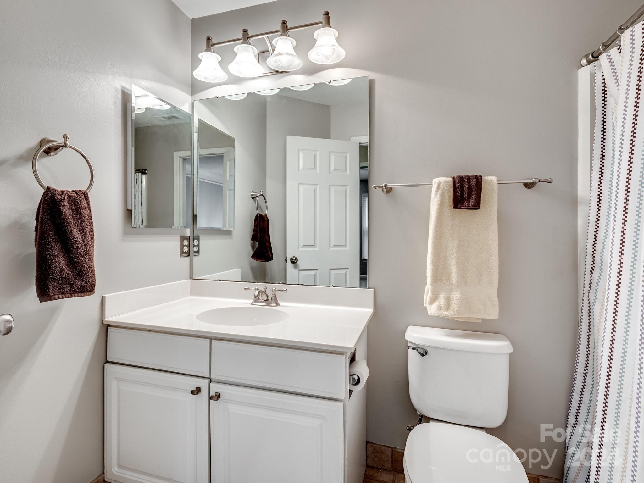 Lantern Green - Residential