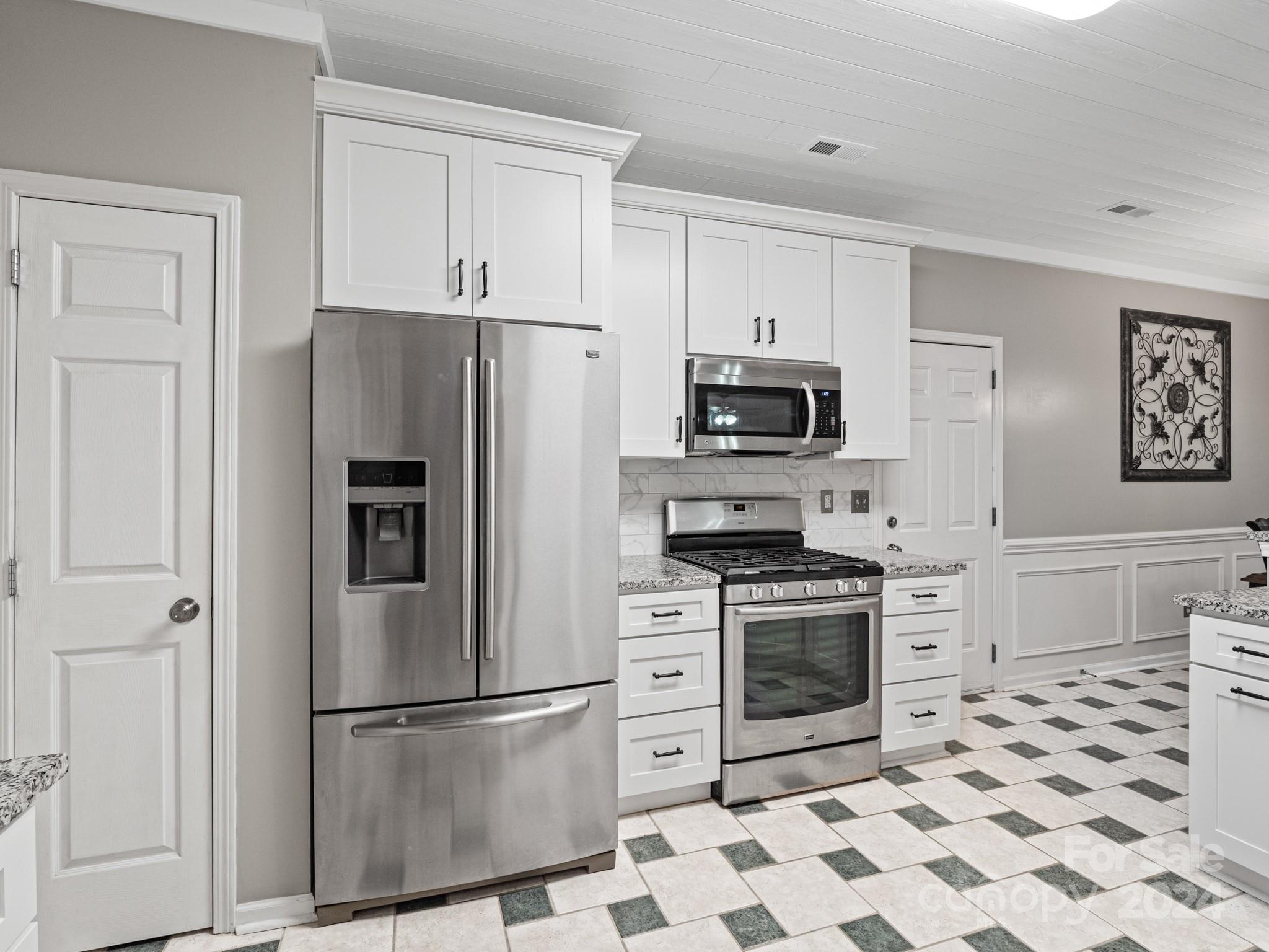 Lantern Green - Residential