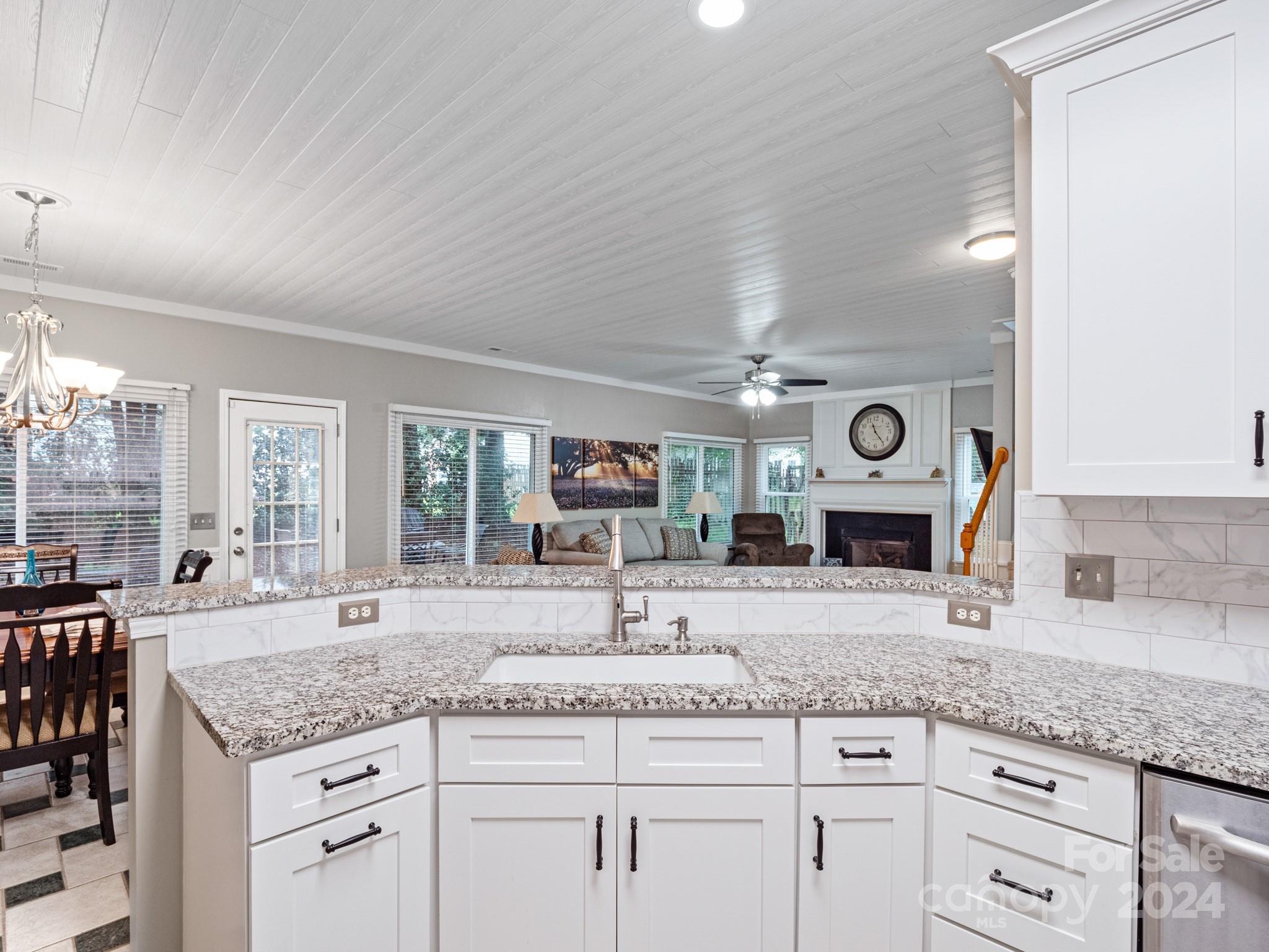 Lantern Green - Residential