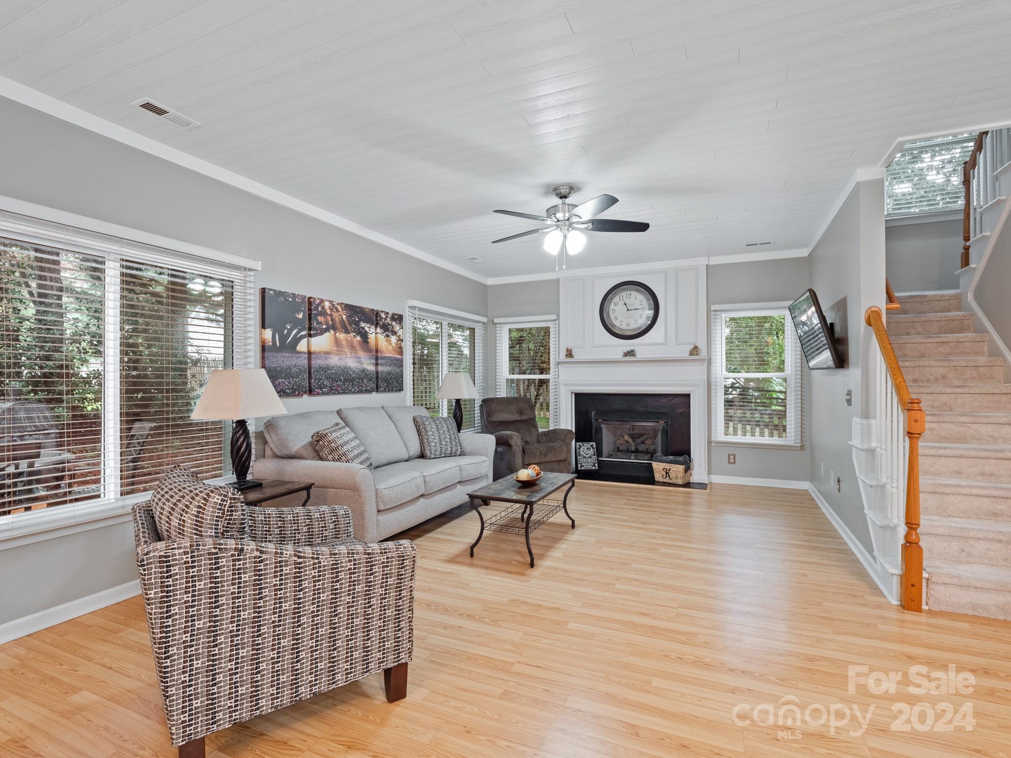 Lantern Green - Residential