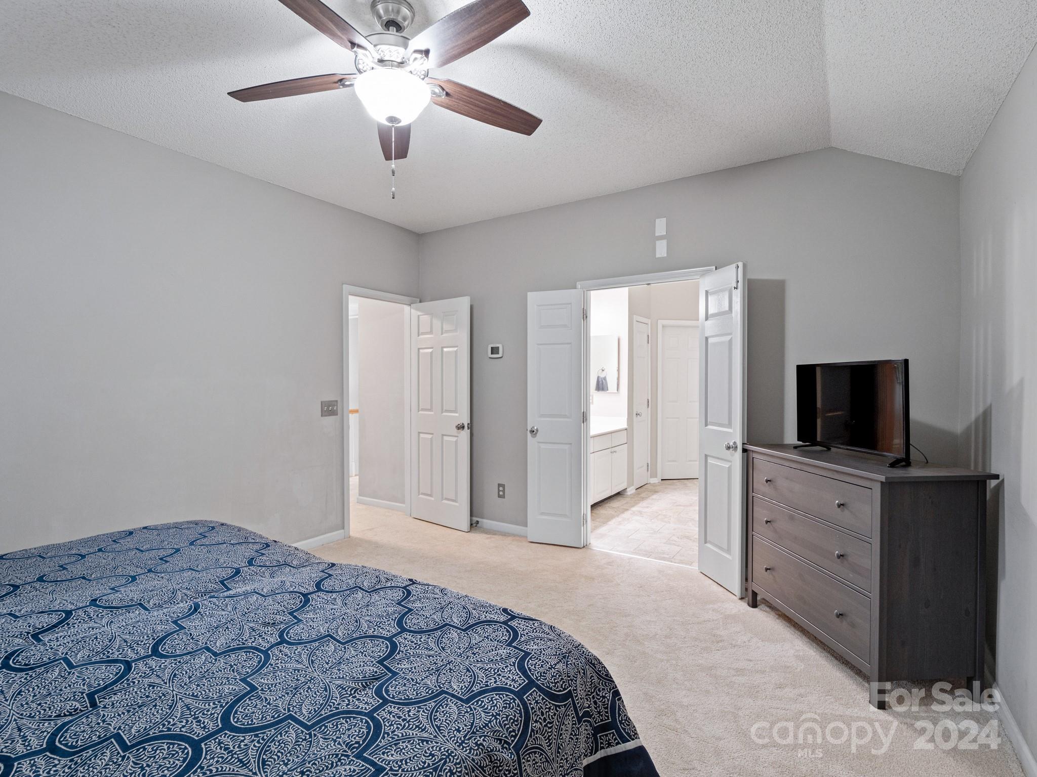 Lantern Green - Residential