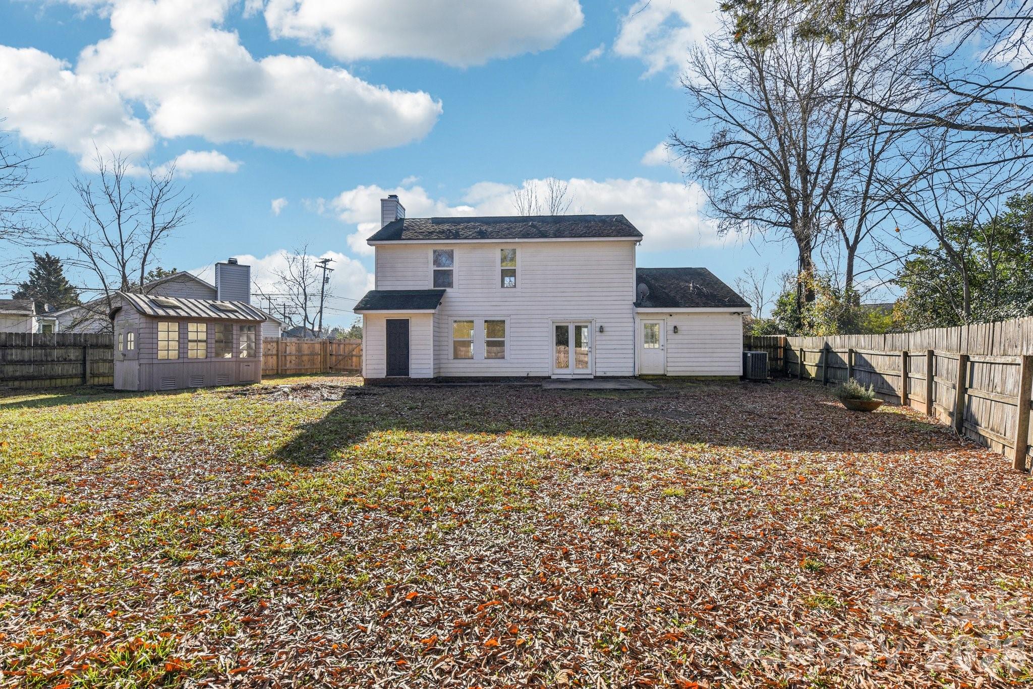 Olde Whitehall - Residential