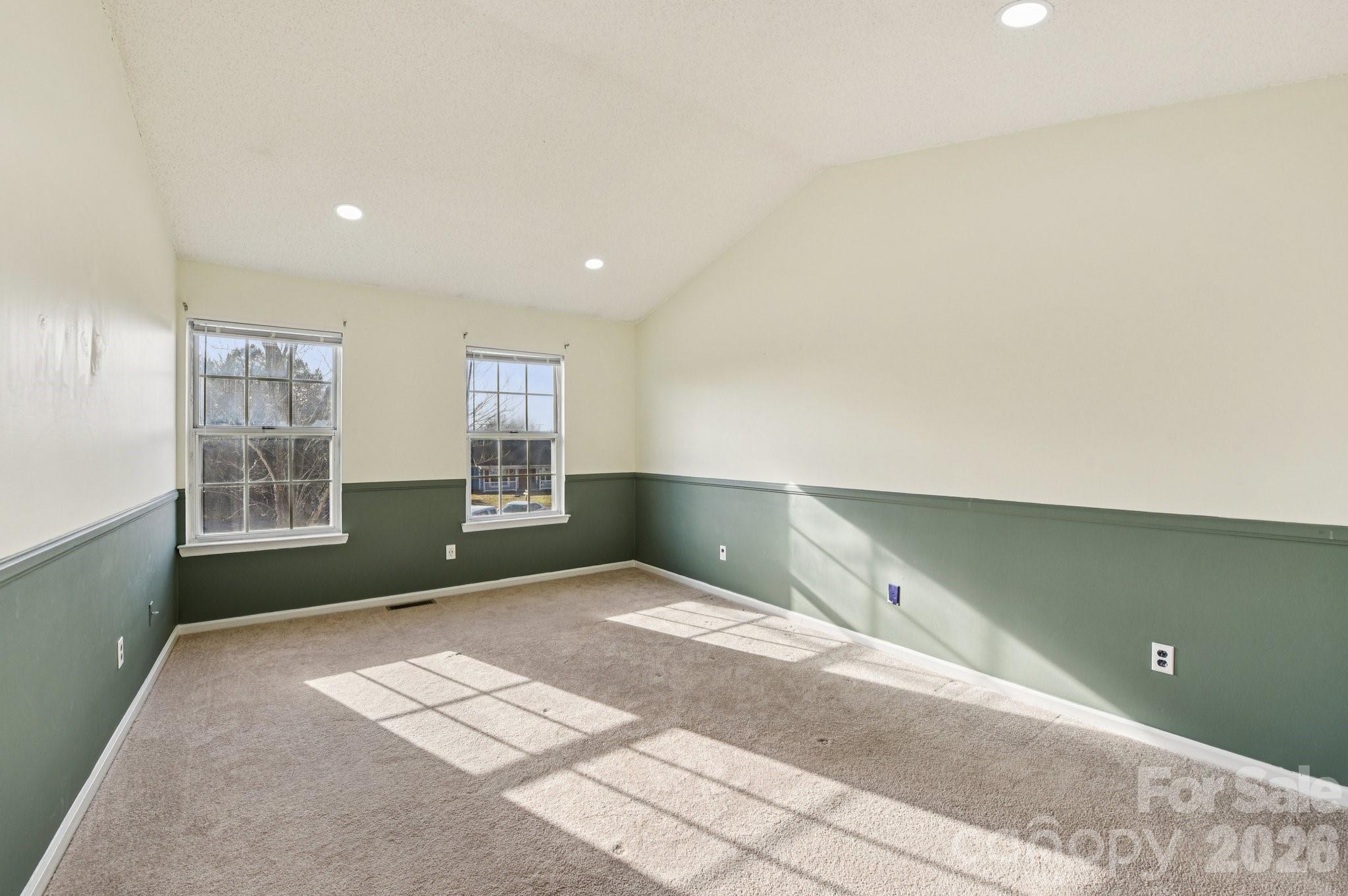 Olde Whitehall - Residential