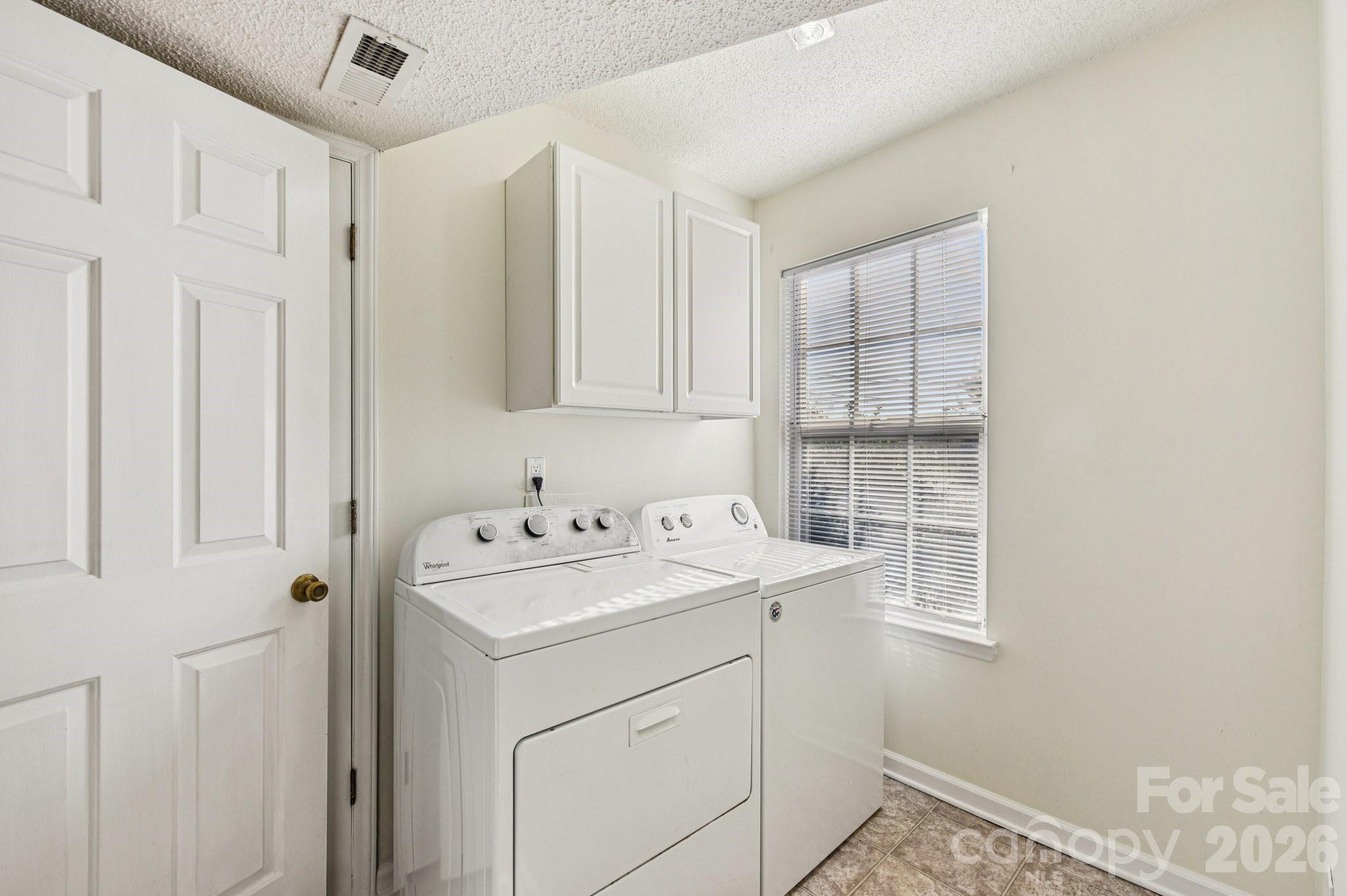 Olde Whitehall - Residential