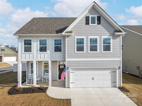 A home in Hendersonville