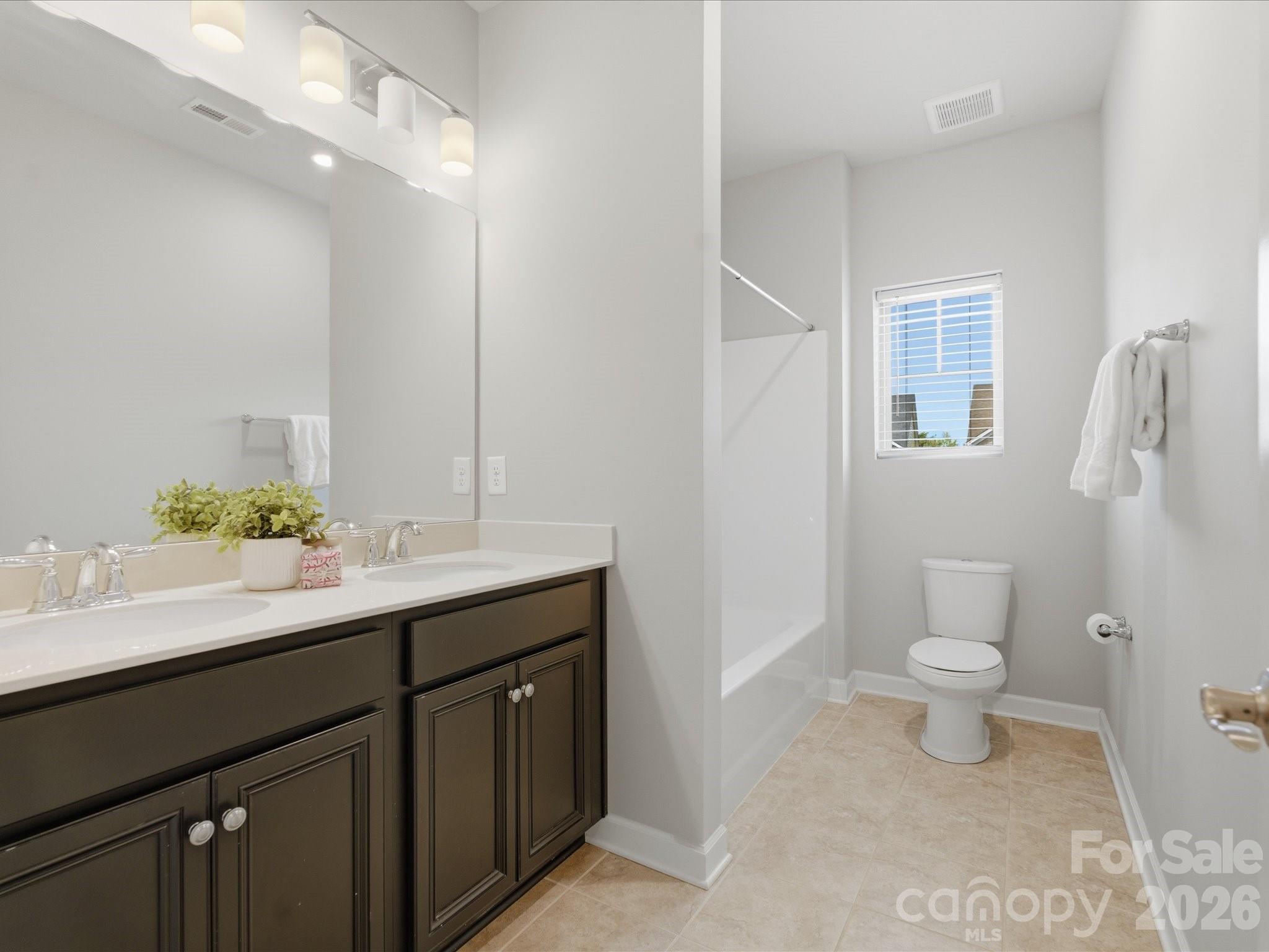 Saxon Place - Residential