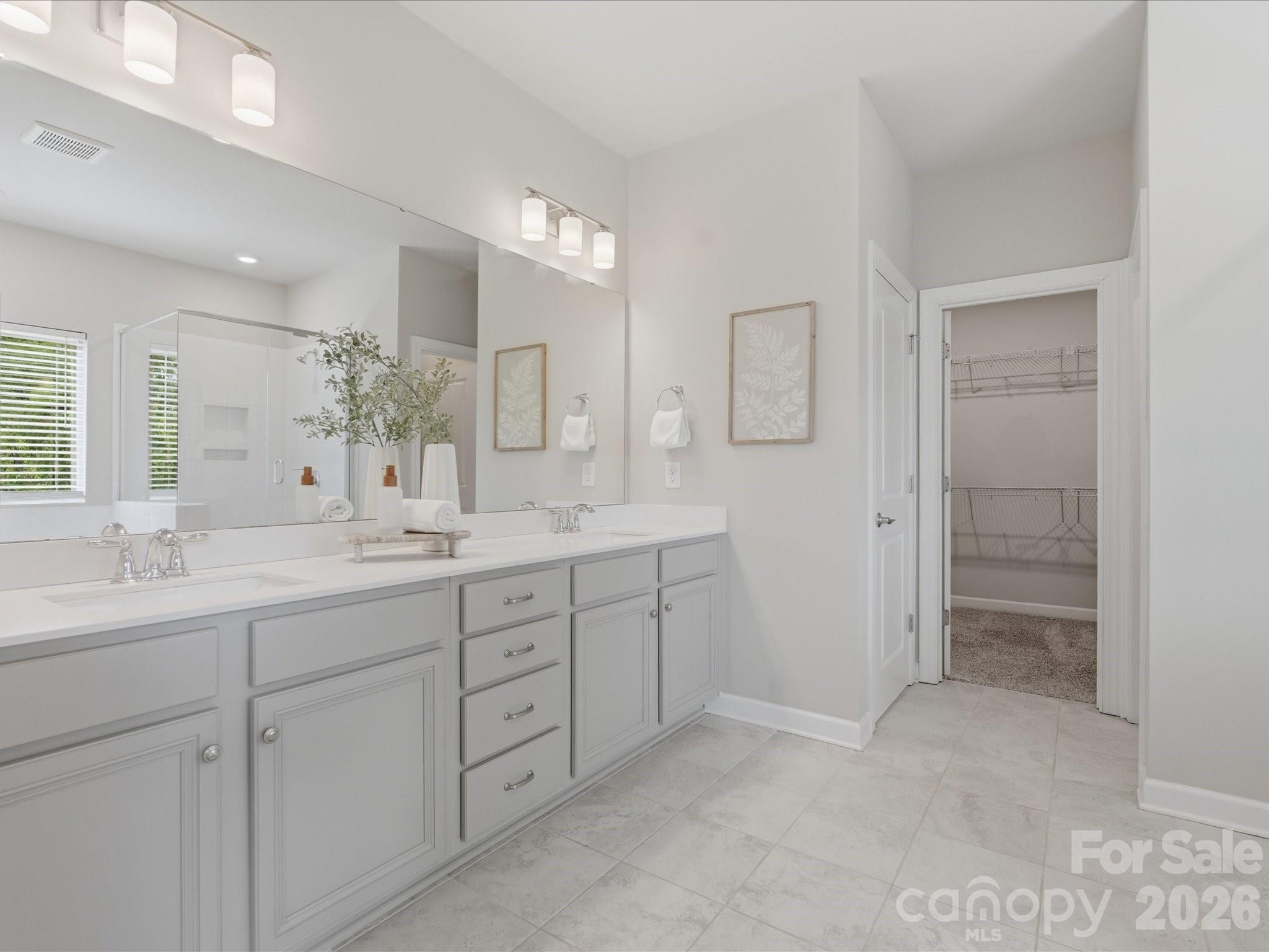 Saxon Place - Residential