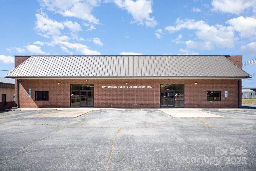 Full brick 13,944 SF (approx.) commercial building set on 1.6 acres (approx.). CC zoning allows for a wide variety of commercial uses. Building can be demised to 2 units on separate meters. Abundant parking and fenced rear yard. Close to Downtown Mooresville, I-77 and NC-150.