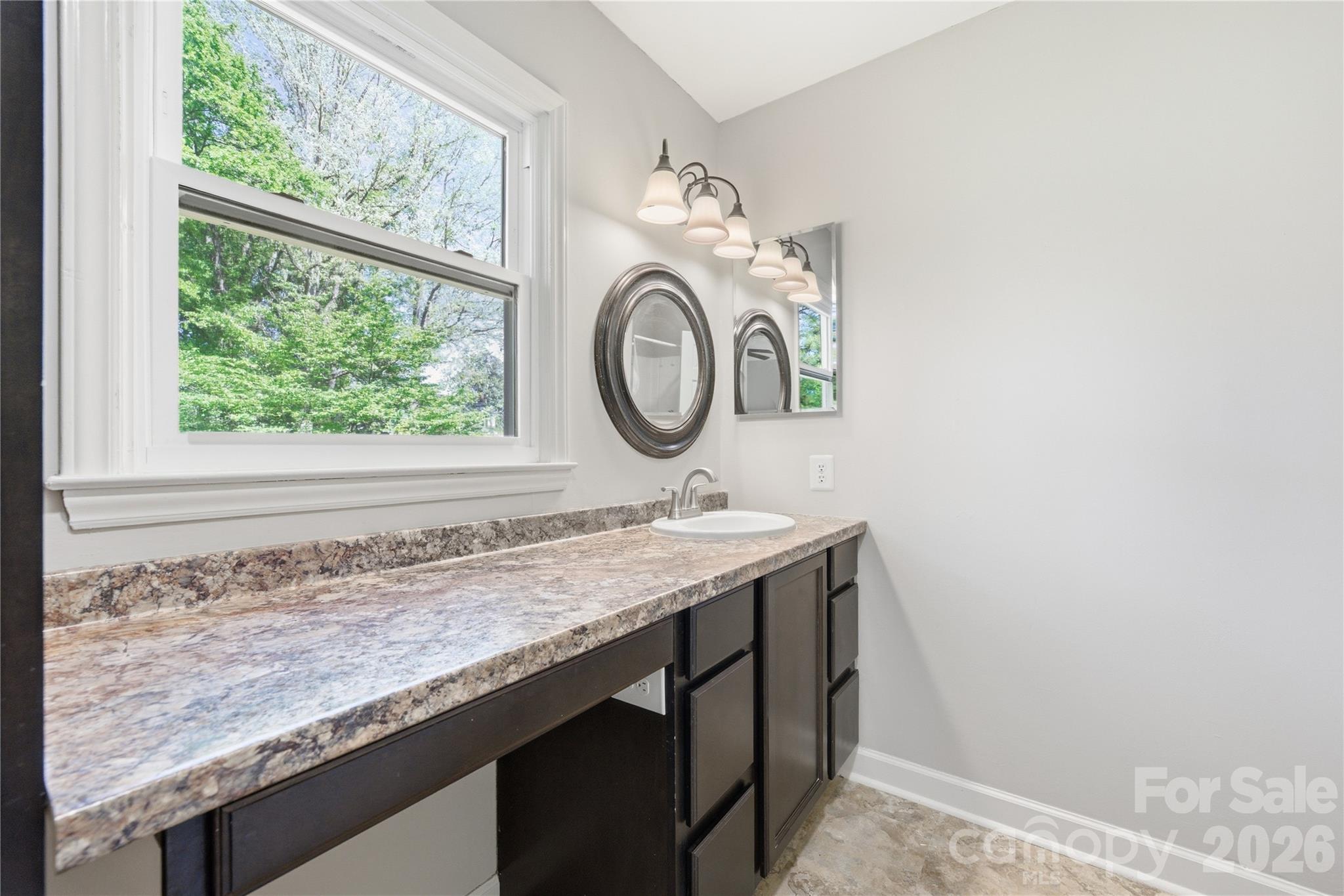 SWAN MEADOWS - Residential