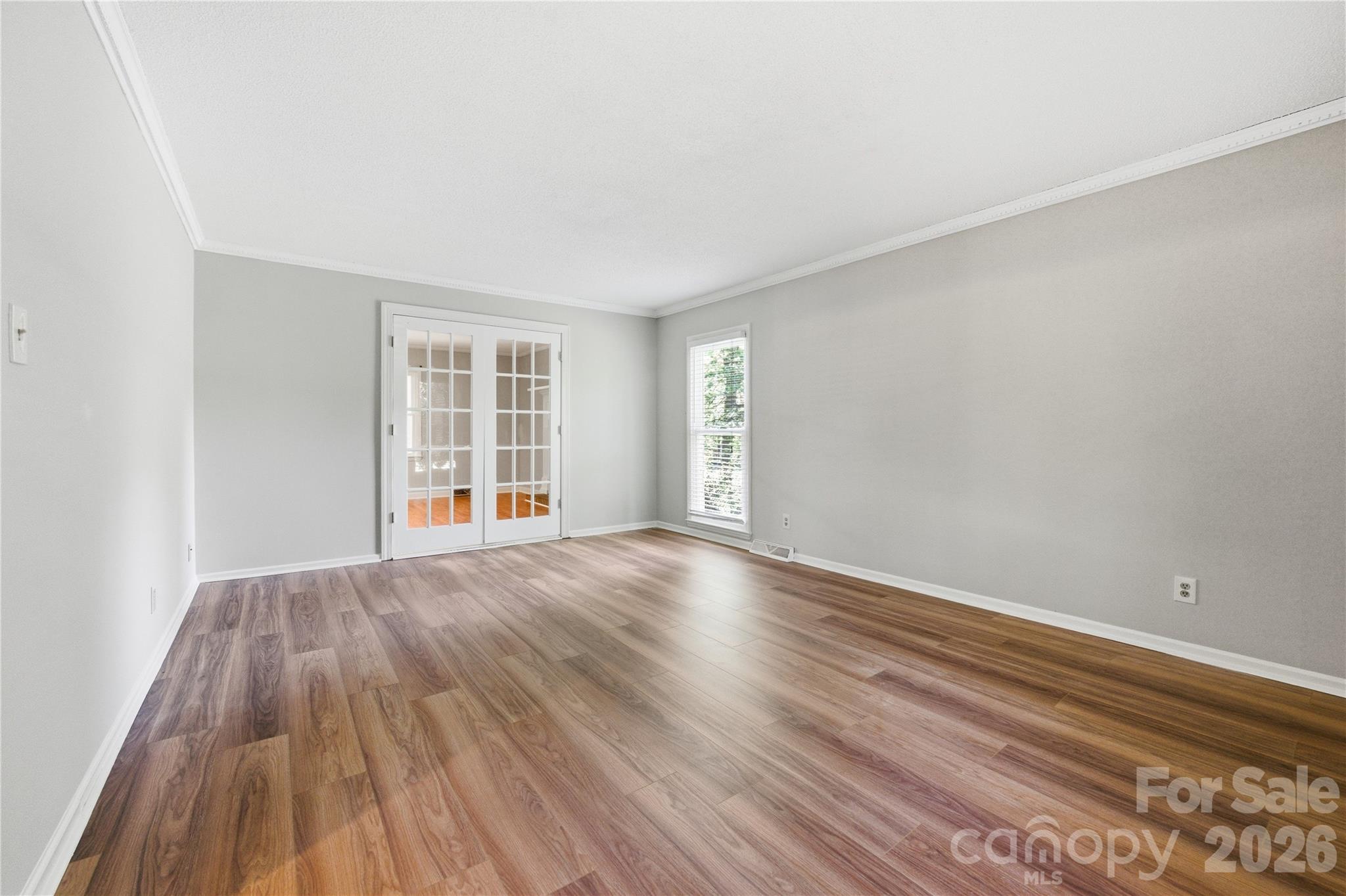 SWAN MEADOWS - Residential