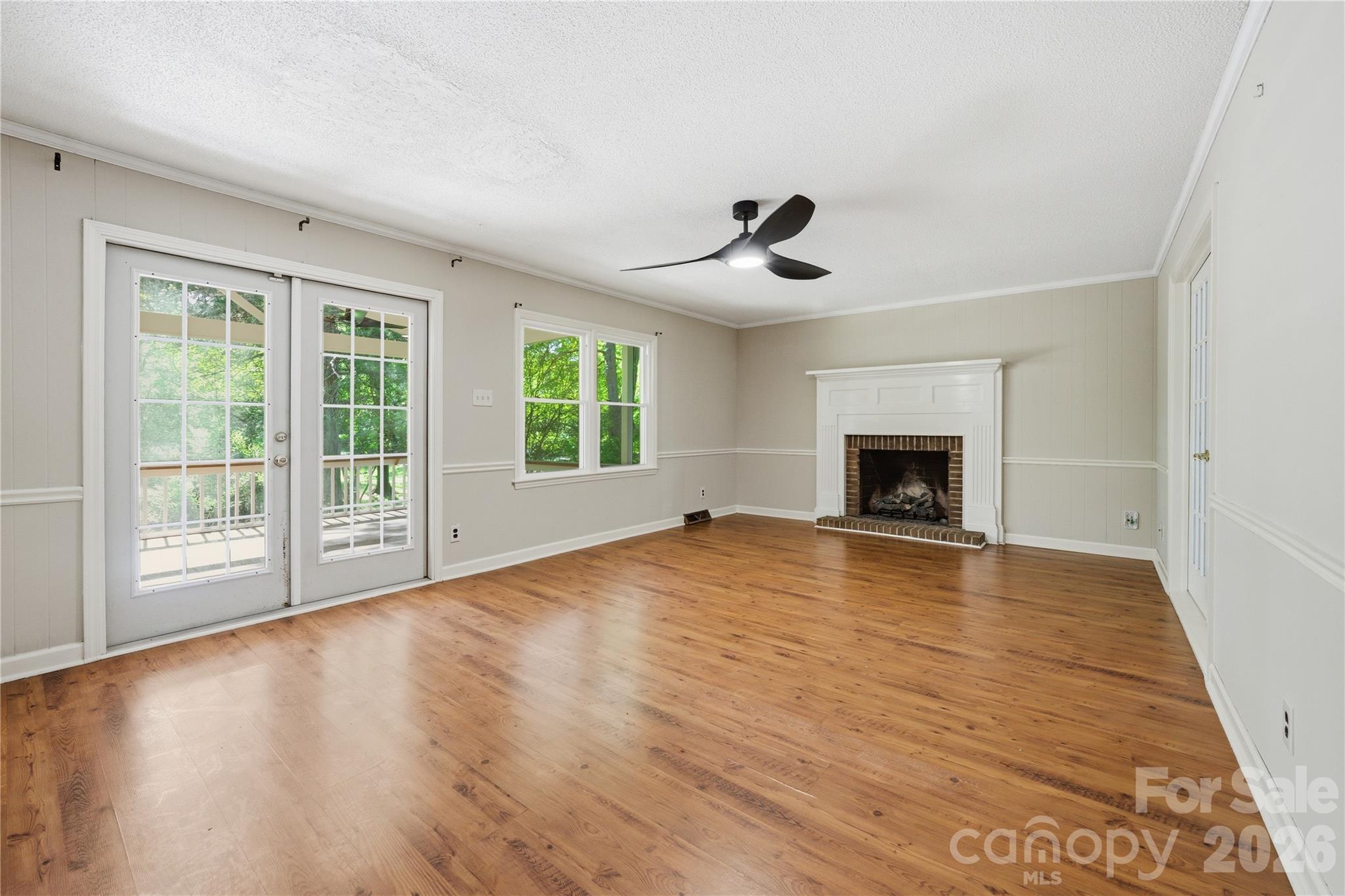 SWAN MEADOWS - Residential