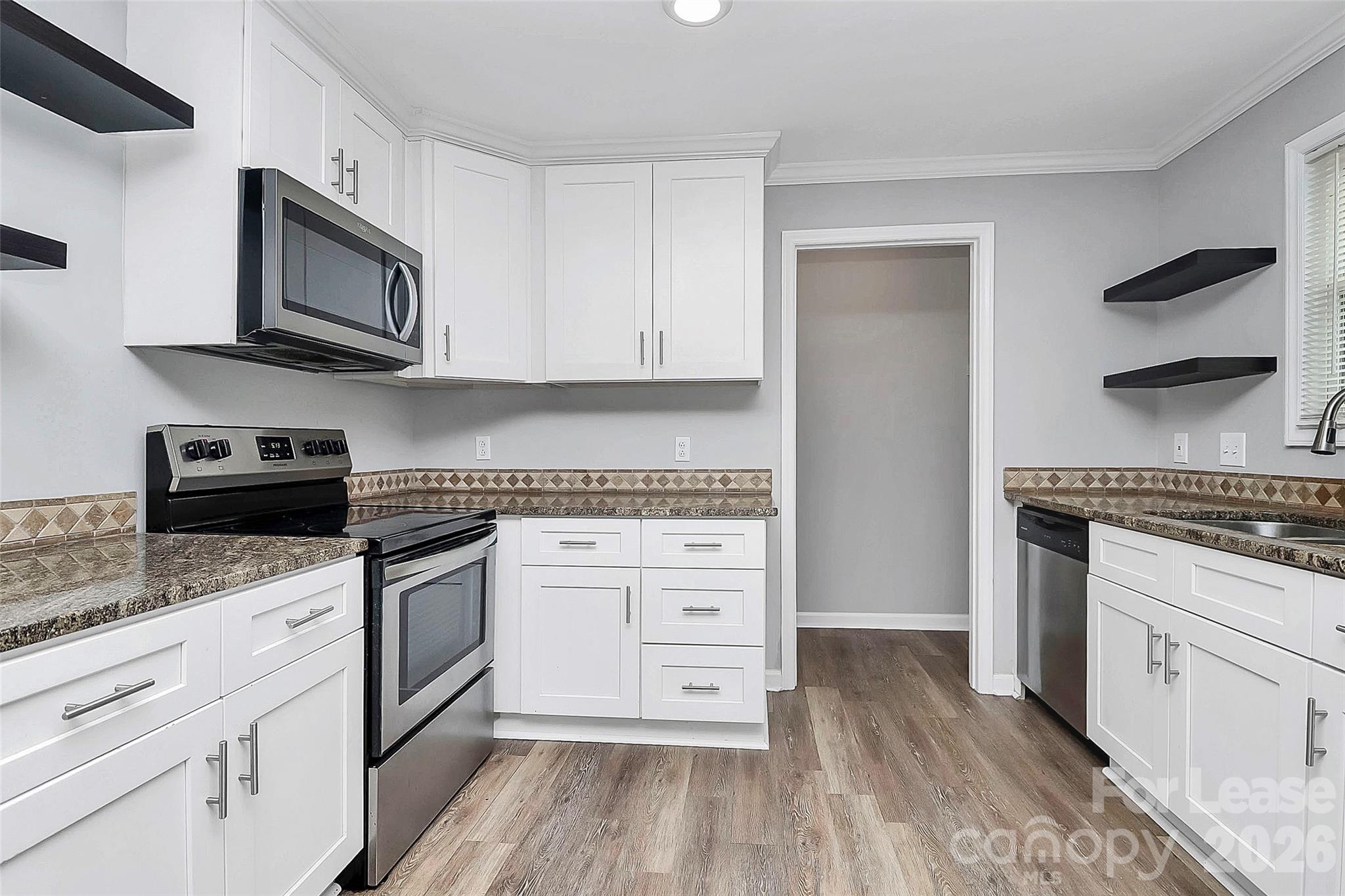 1406 Pleasant Plains Road