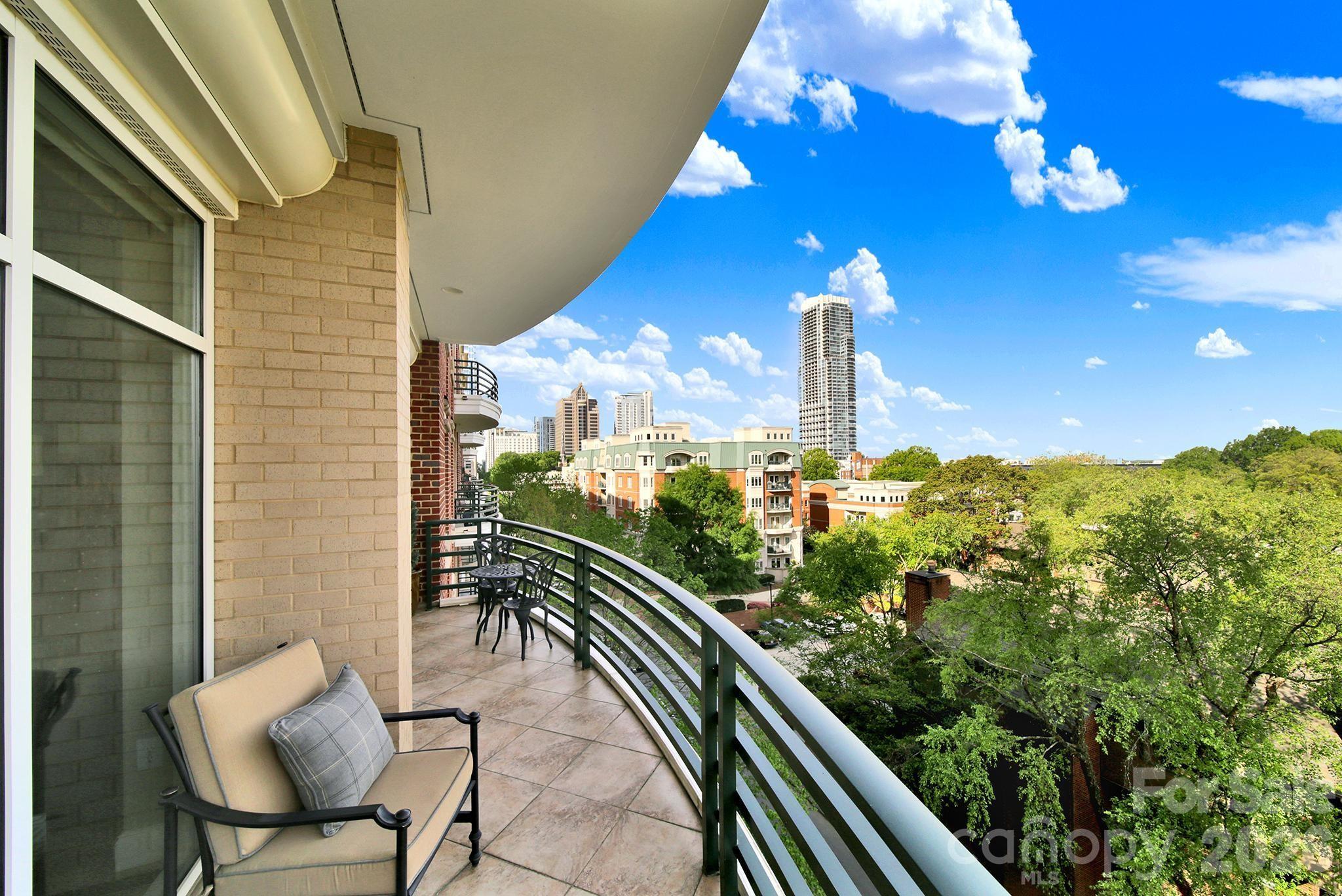 400 North Church - Residential