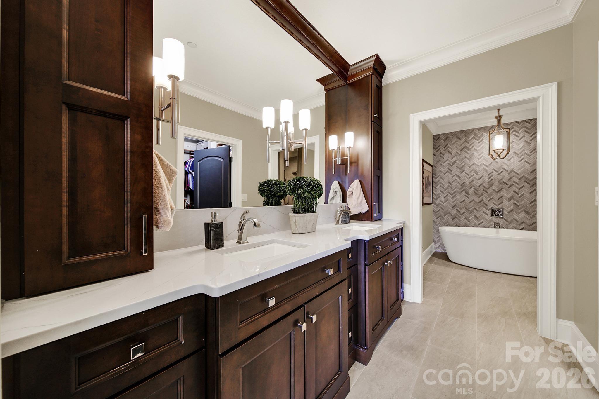 400 North Church - Residential