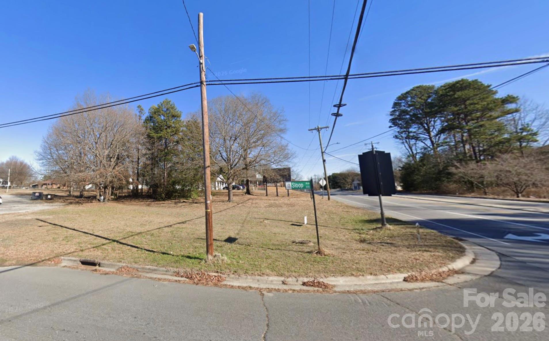 903 Lane Street