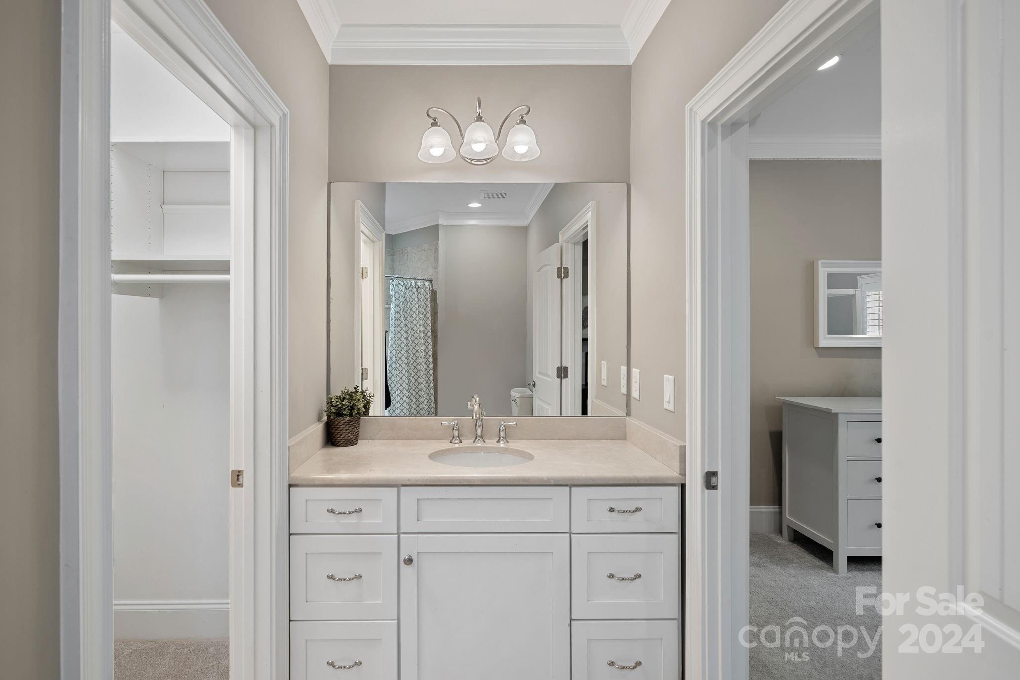 Royal Oaks - Residential