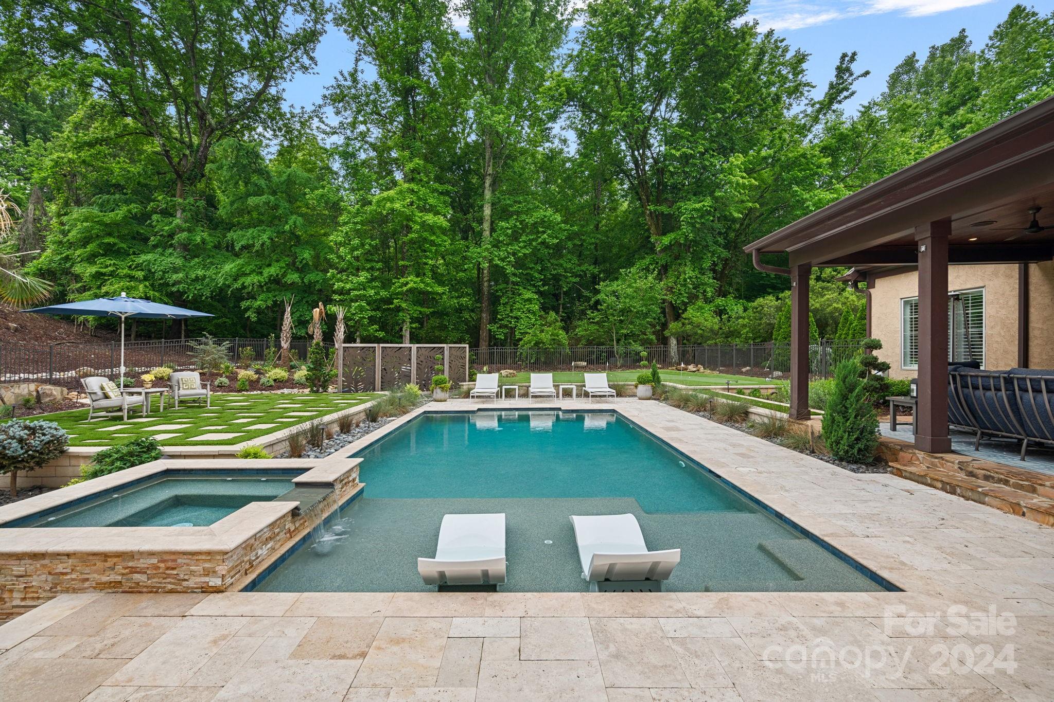 Royal Oaks - Residential