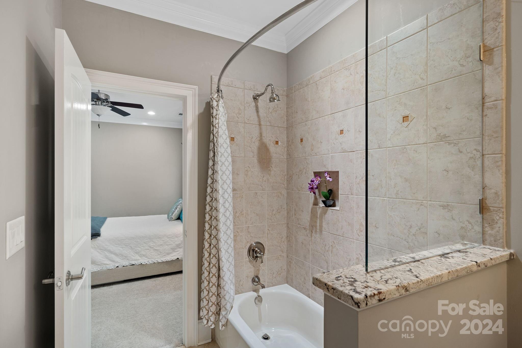 Royal Oaks - Residential