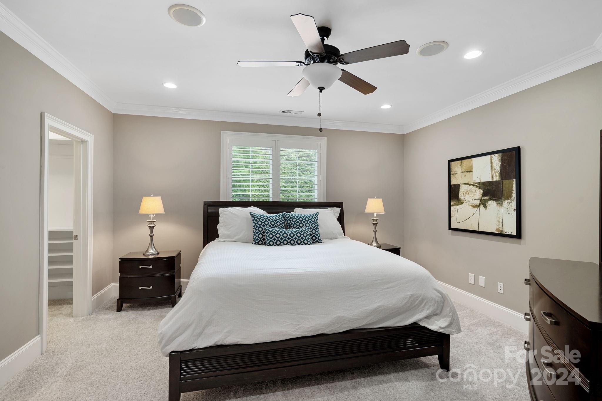 Royal Oaks - Residential