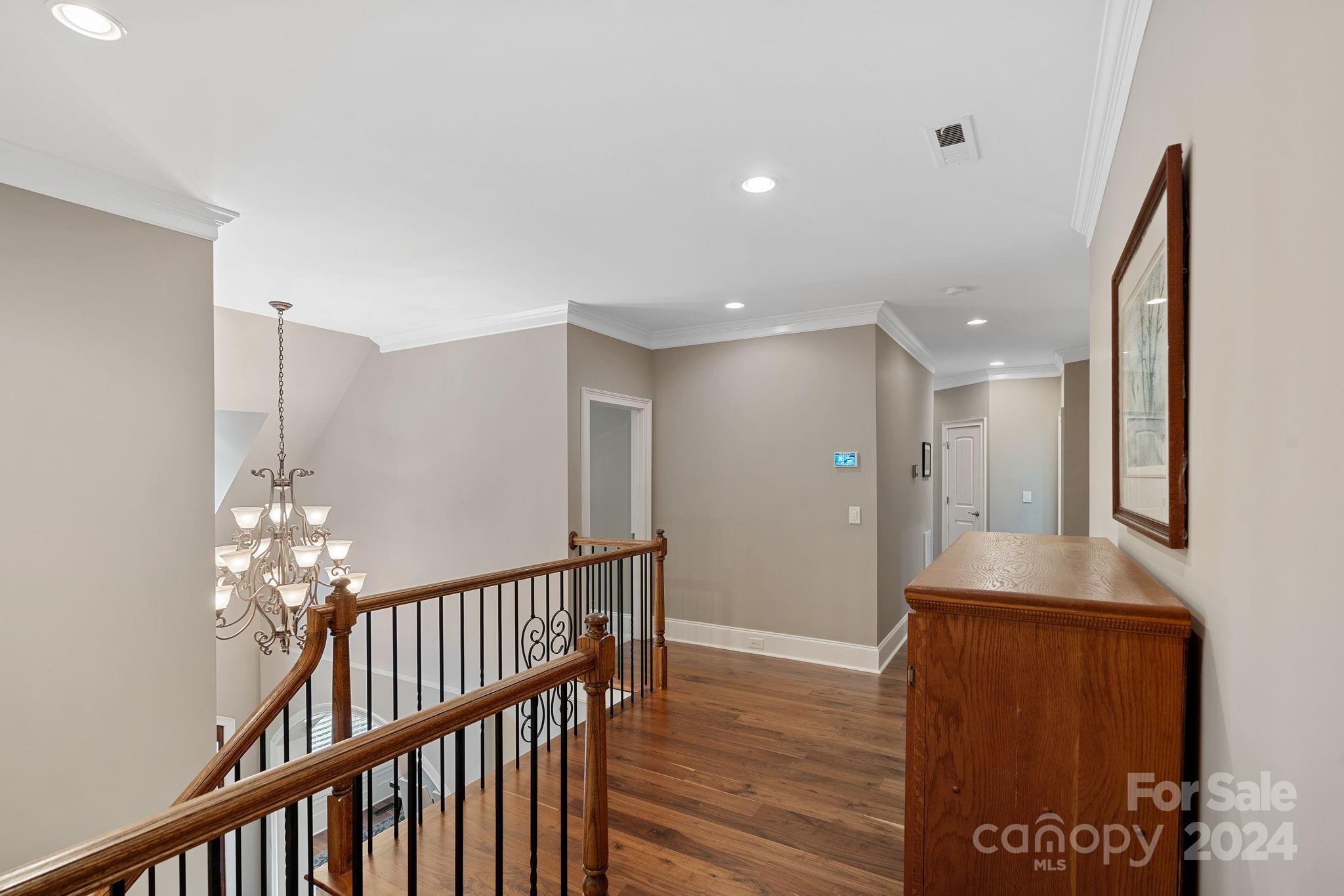 Royal Oaks - Residential